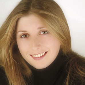  Anna Ralph: Author Interview