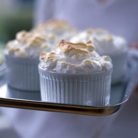 Queen of puddings recipe Queen of puddings recipe