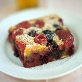Raspberry and blackberry clafoutis (clafutis di lamponi e more) recipe Raspberry and blackberry clafoutis (clafutis di lamponi e more) recipe
