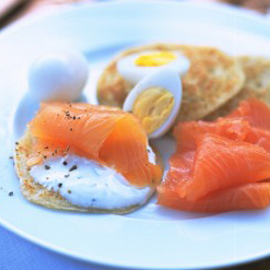 Smoked salmon blinis recipe Smoked salmon blinis recipe
