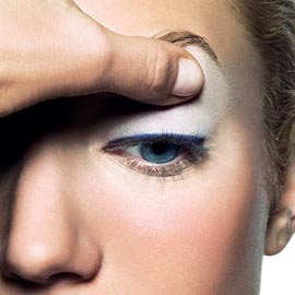 How to apply gel eyeliner How to apply gel eyeliner