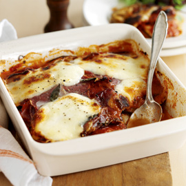 Aubergine, Parma ham and mozzarella gratin recipe Aubergine, Parma ham and mozzarella gratin recipe
