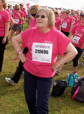Harewood House Pink Ribbonwalk 2010-breast cancer care-ribbonwalk-woman and home