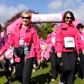 Scone Palace Pink Ribbonwalk 2010-breast cancer care-woman and home