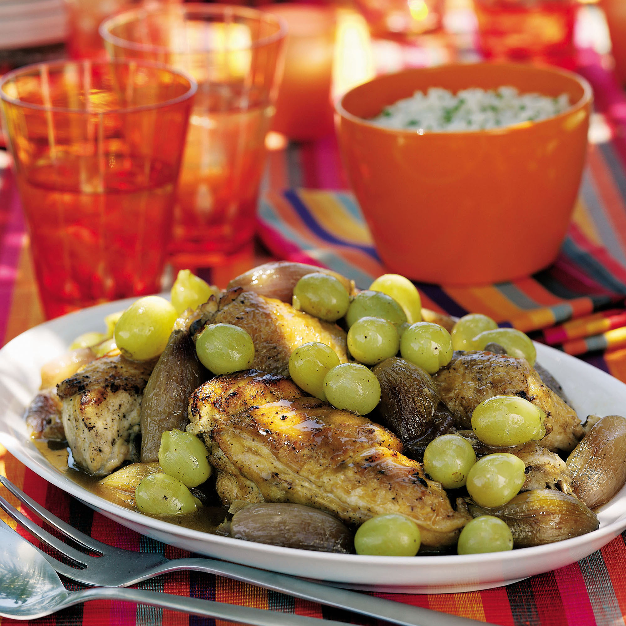 Chicken braised with sherry vinegar and grapes recipe Chicken braised with sherry vinegar and grapes recipe