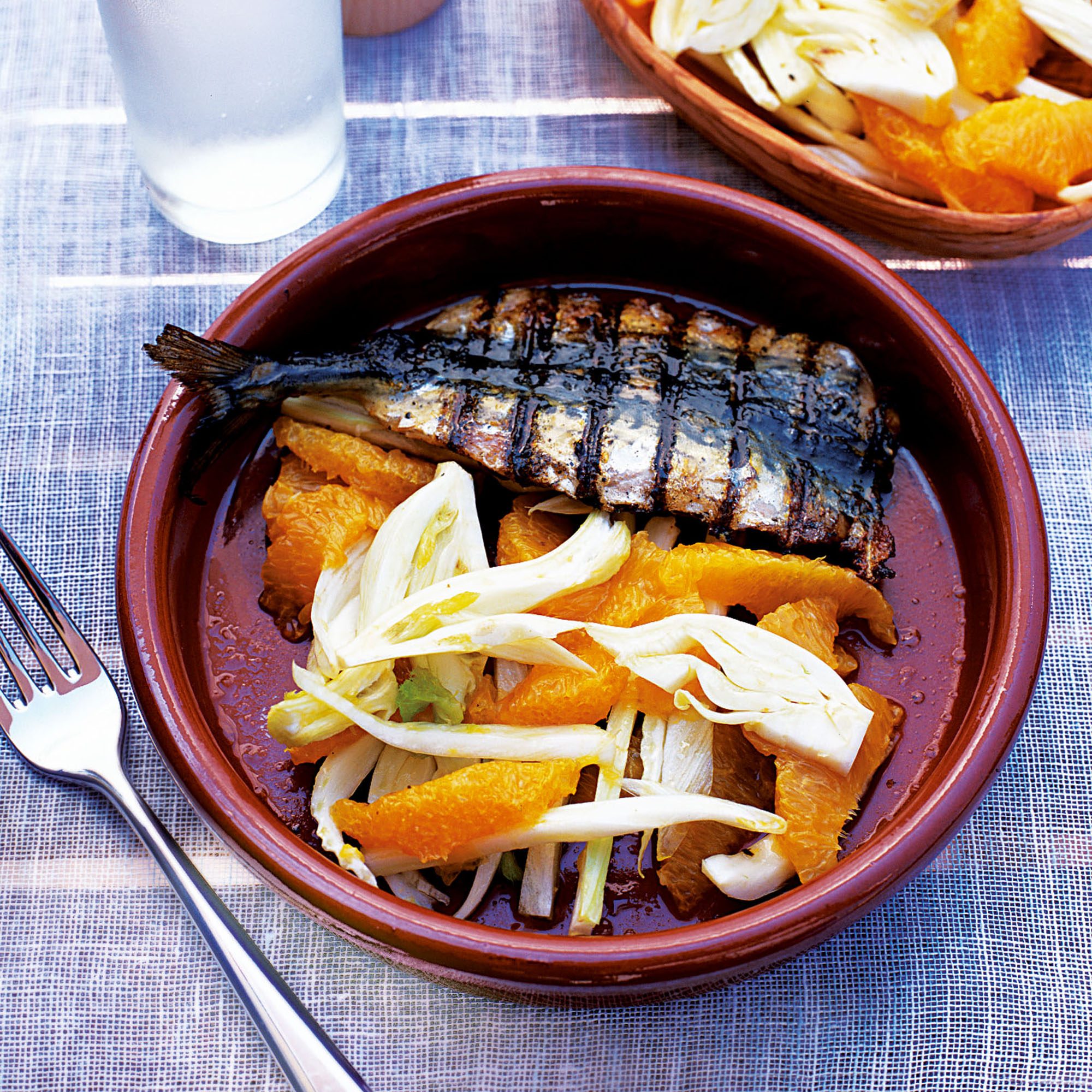 Barbecued mackerel with fennel and orange salad recipe Barbecued mackerel with fennel and orange salad recipe