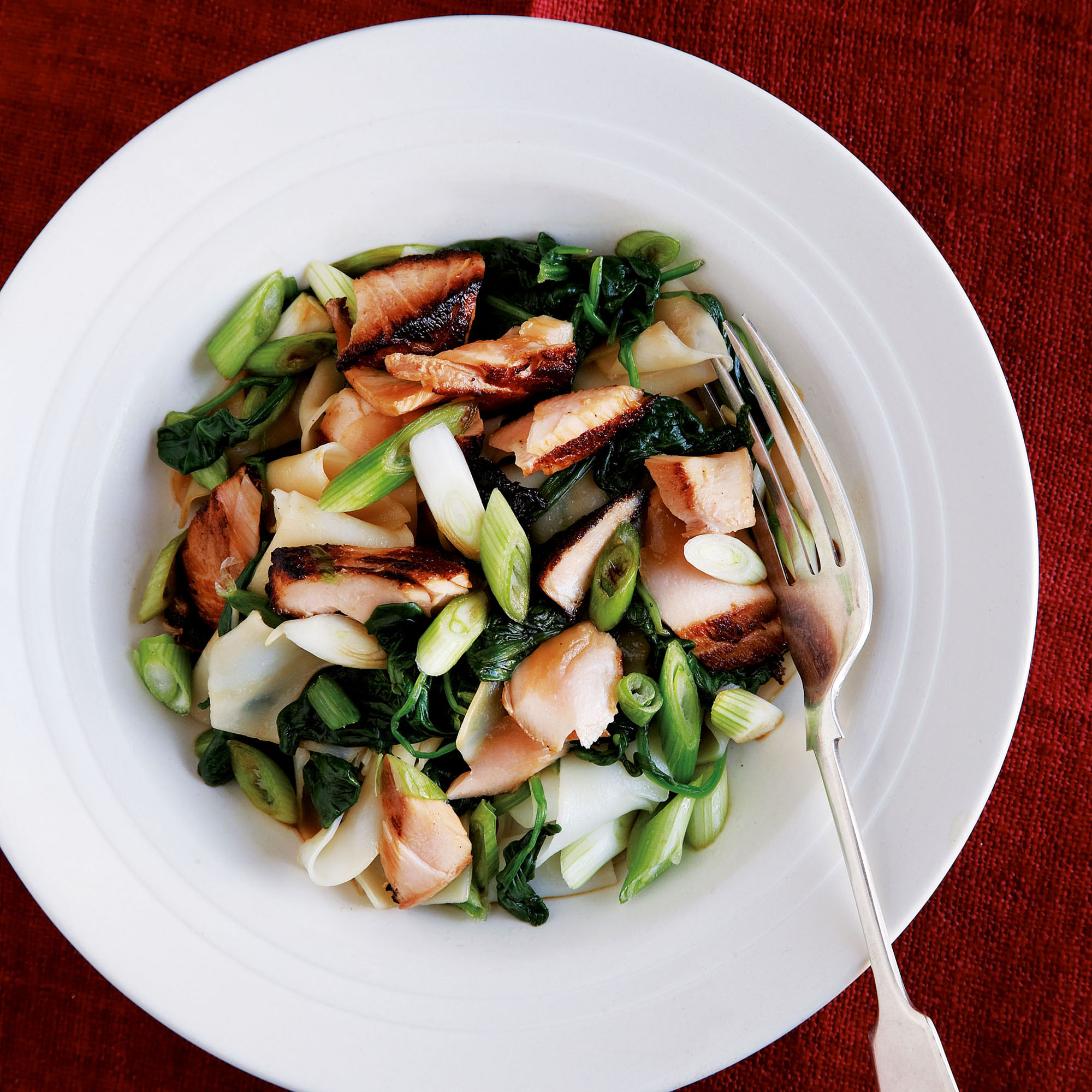 Oriental salmon with rice noodles recipe Oriental salmon with rice noodles recipe