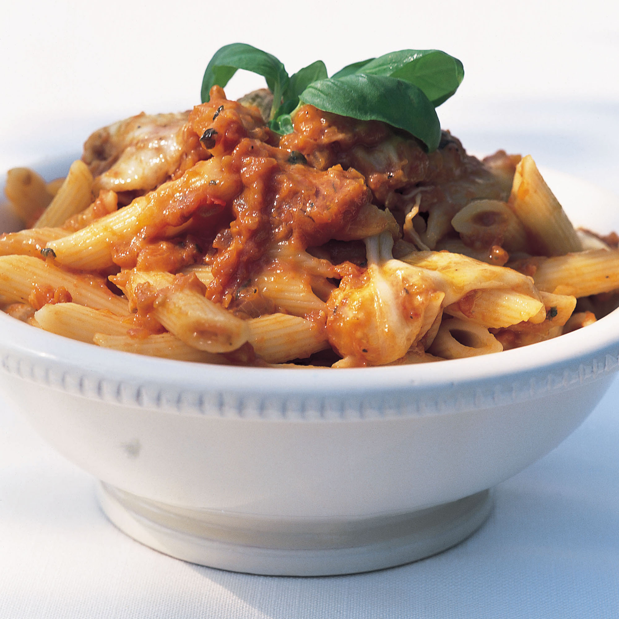 Penne rigate with fresh tomato sauce and mozzarella recipe