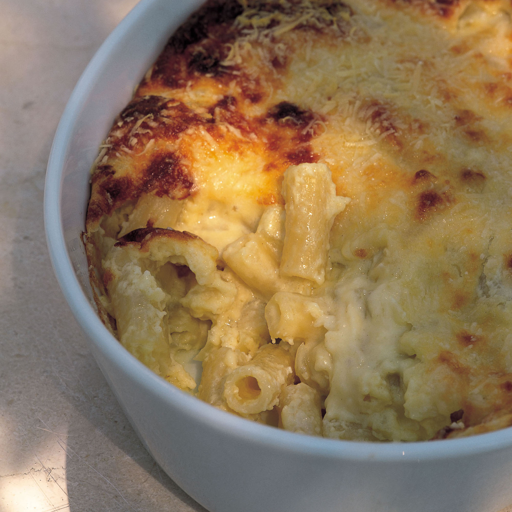 Souffléed macaroni cheese recipe Souffléed macaroni cheese recipe
