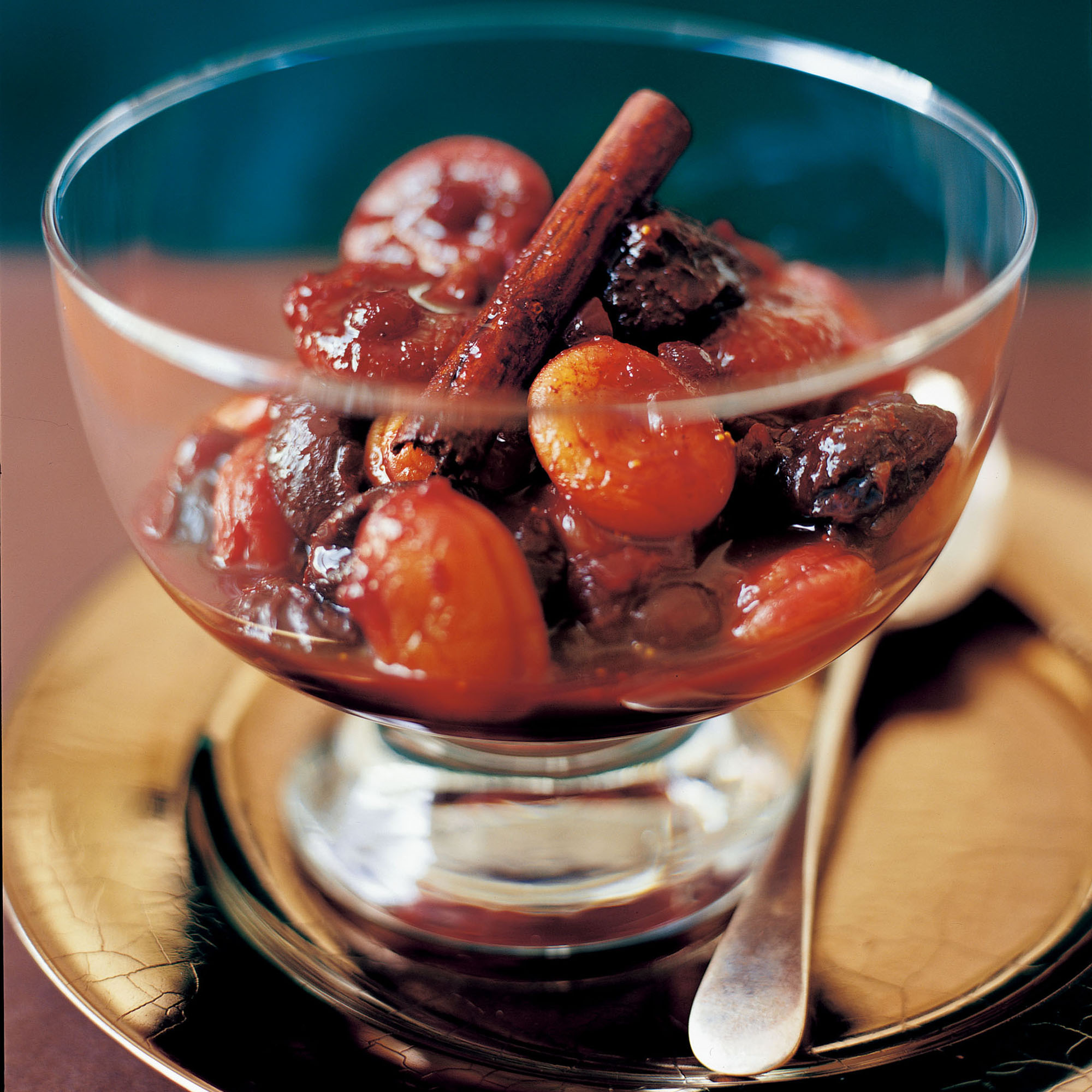 Spiced winter fruit compote recipe Spiced winter fruit compote recipe