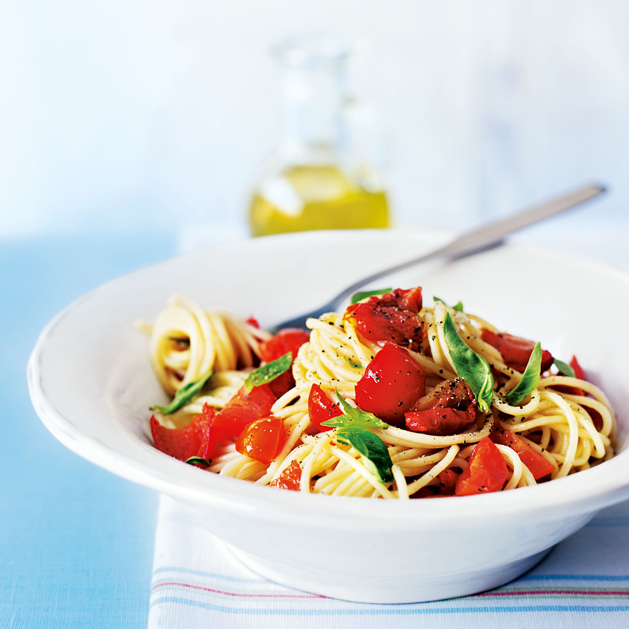Tomato and peppadew summer spaghetti recipe
