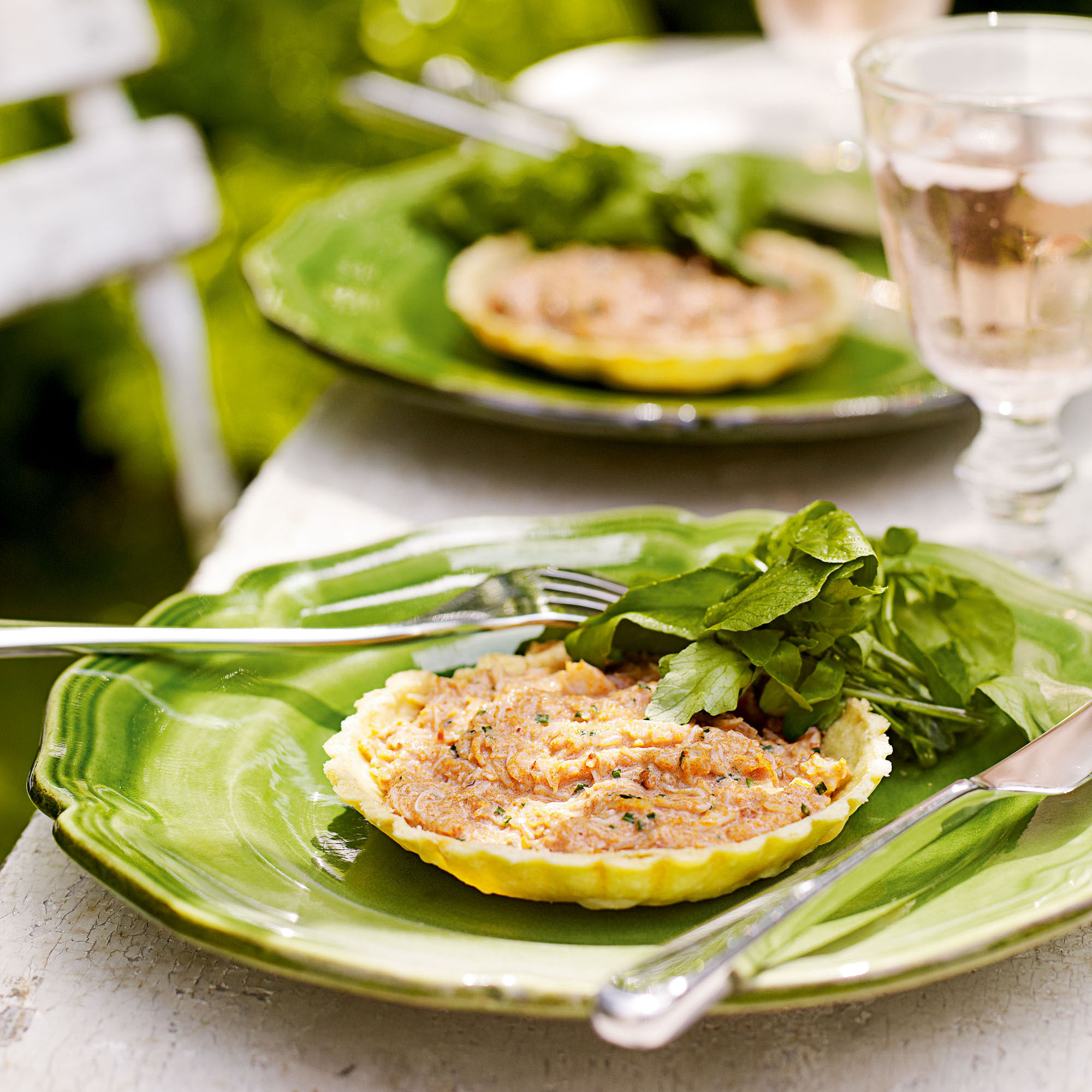 Fresh crab tartlets with lemon mayonnaise recipe Fresh crab tartlets with lemon mayonnaise recipe