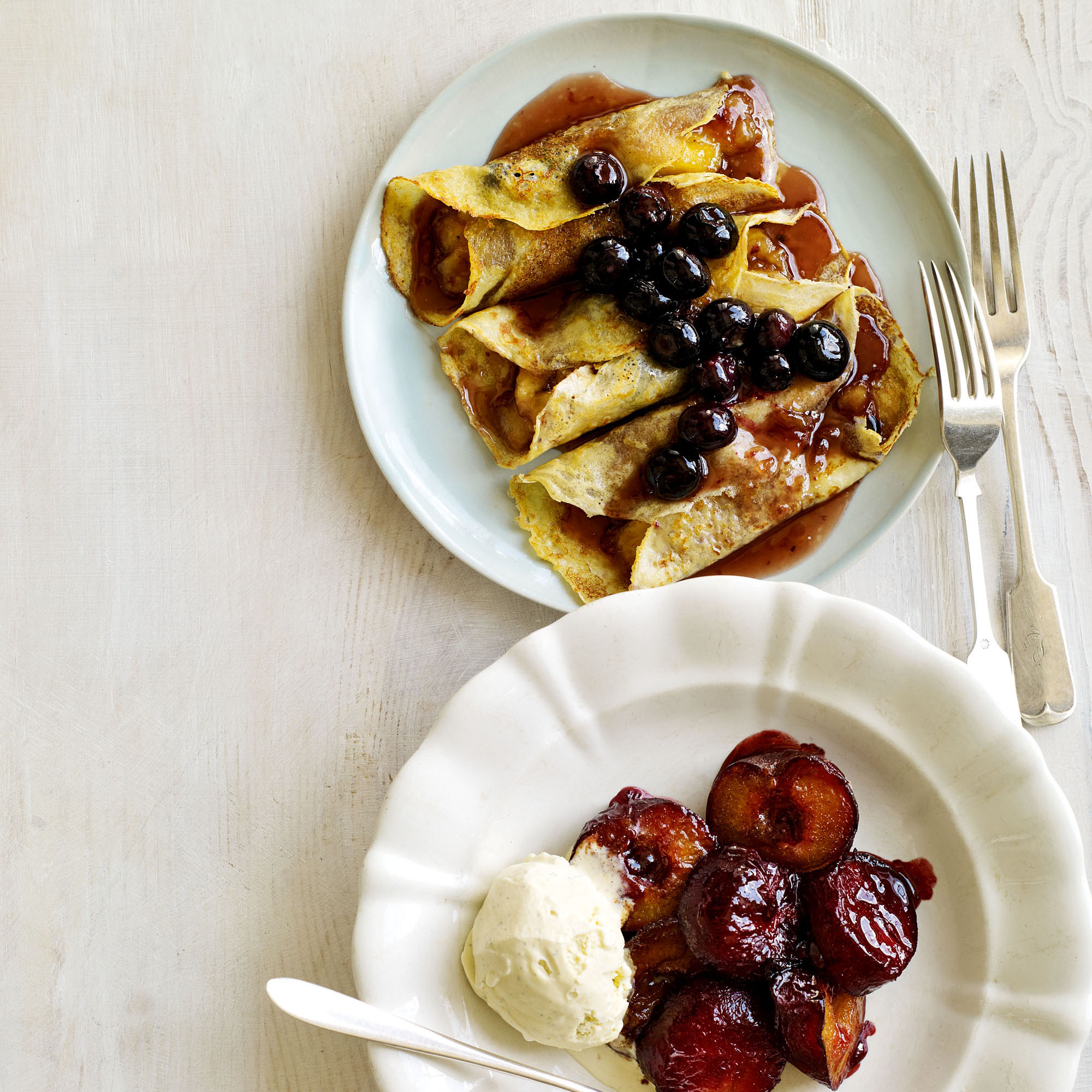 Blueberry and Banana Pancakes with Caramel Sauce Blueberry and Banana Pancakes with Caramel Sauce recipe-recipe ideas-new recipes-woman and home