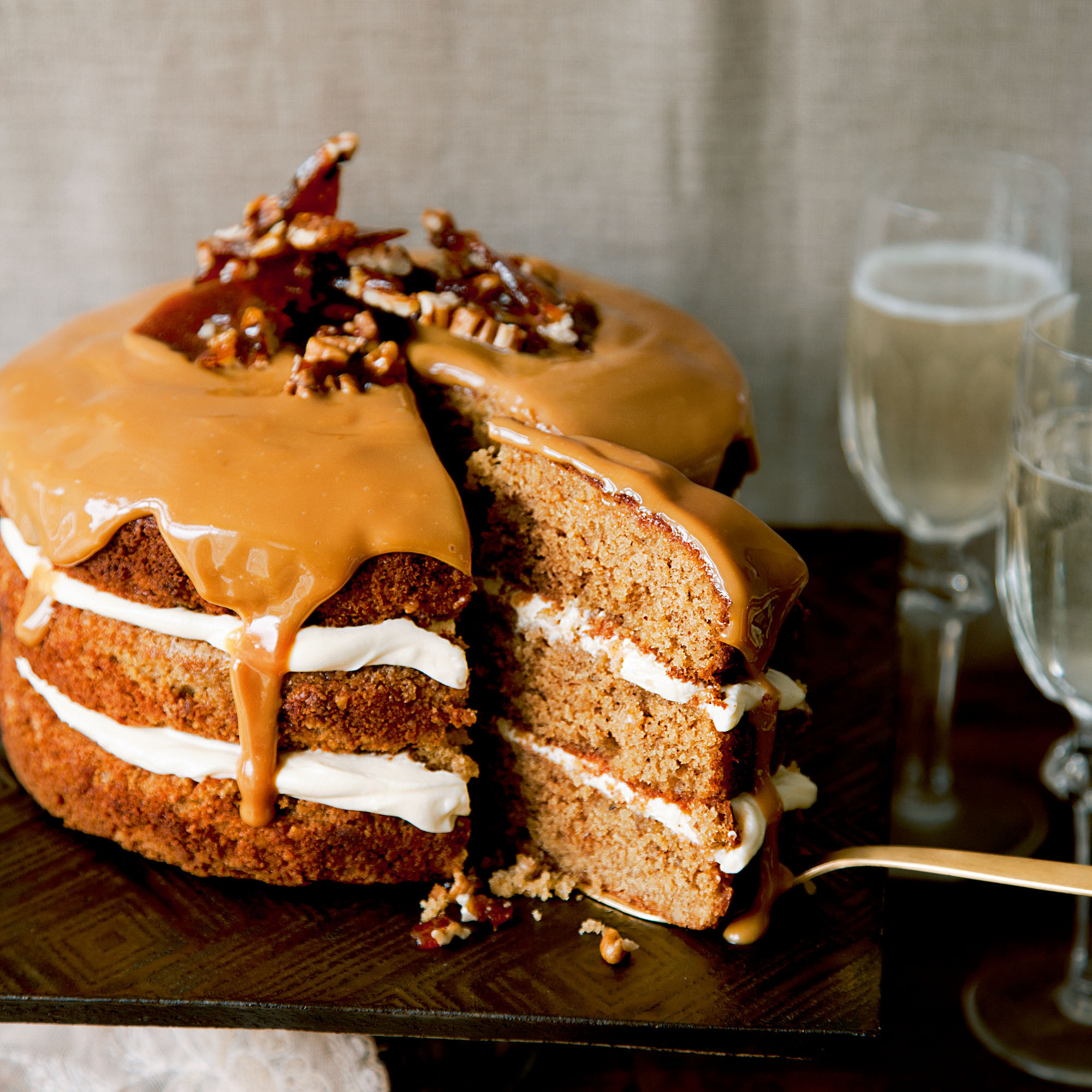 Ginger and pecan cake recipe Ginger and pecan cake recipe