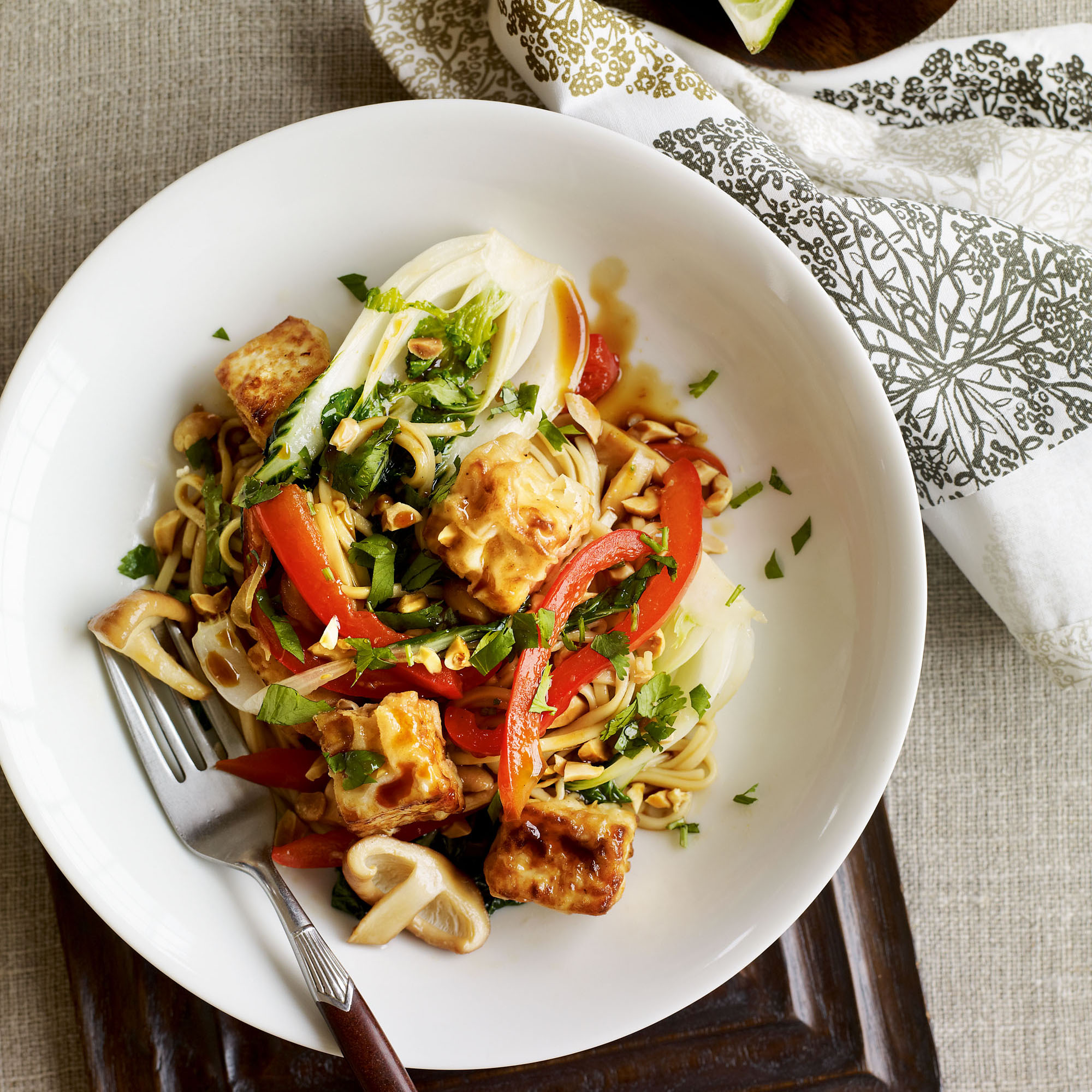 Tofu and Peanut Stir-Fry with Ramen Noodles Tofu and Peanut Stir-Fry with Ramen Noodles