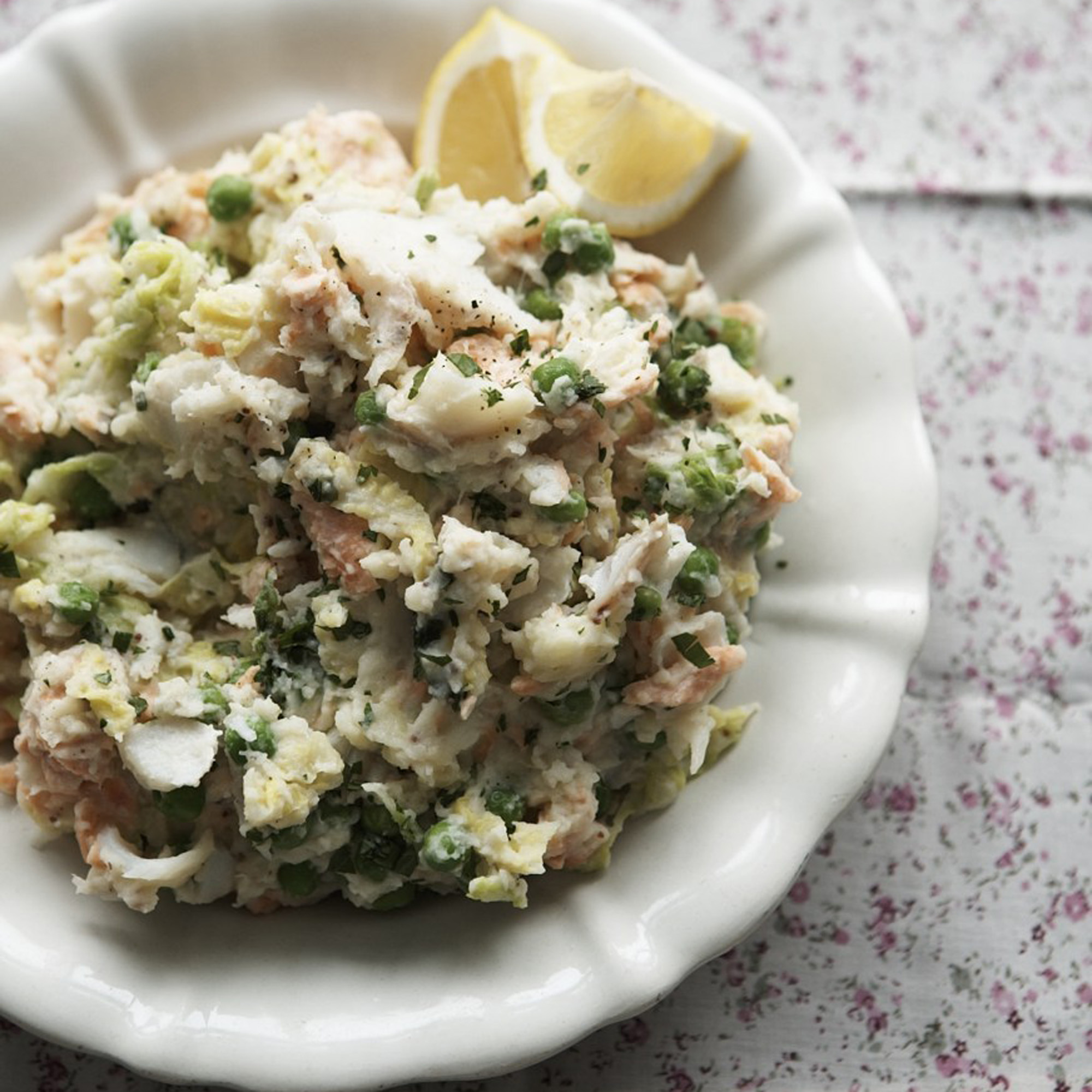 Smoked haddock and salmon hash recipe Smoked haddock and salmon hash recipe