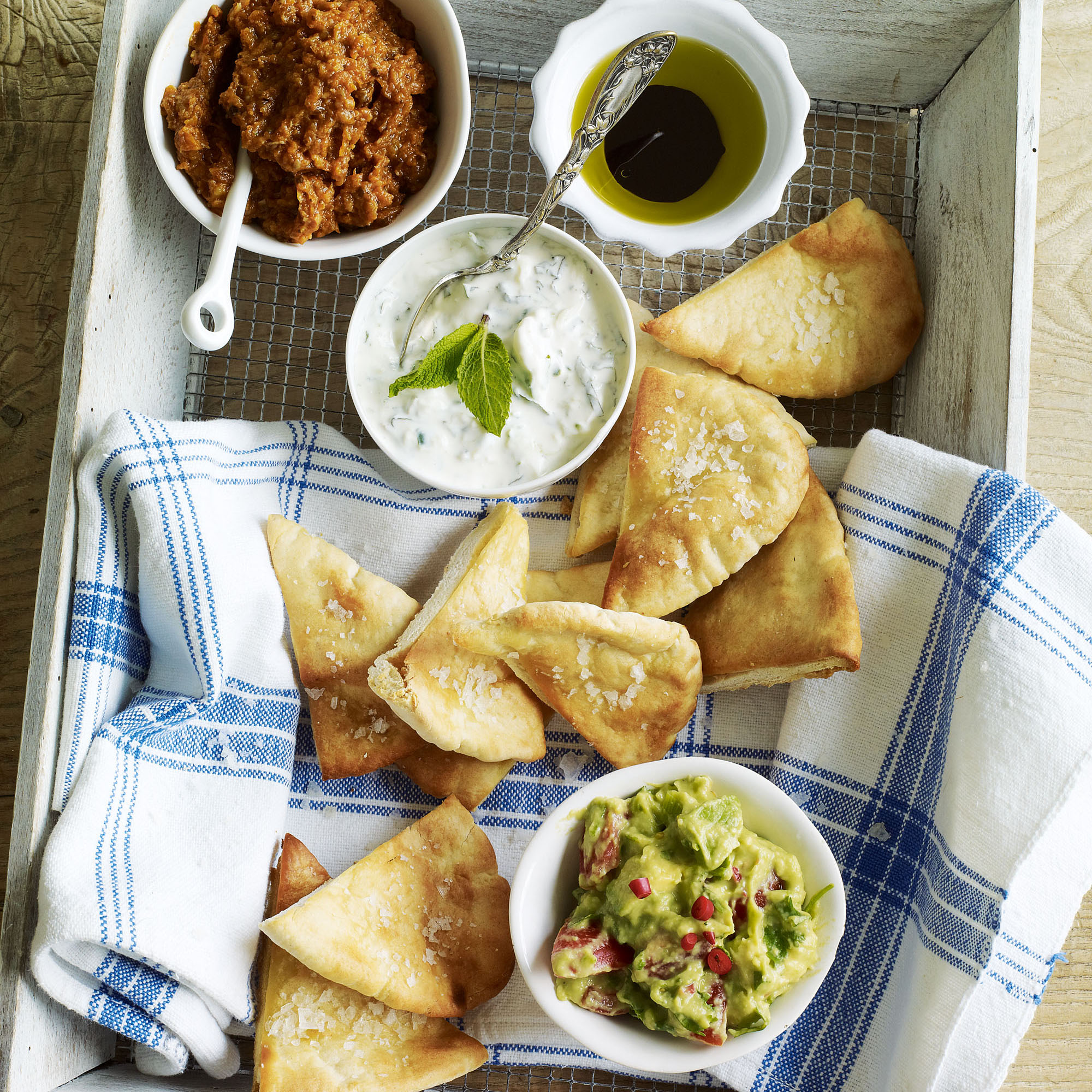 Crispy pitta chips recipe Crispy pitta chips recipe