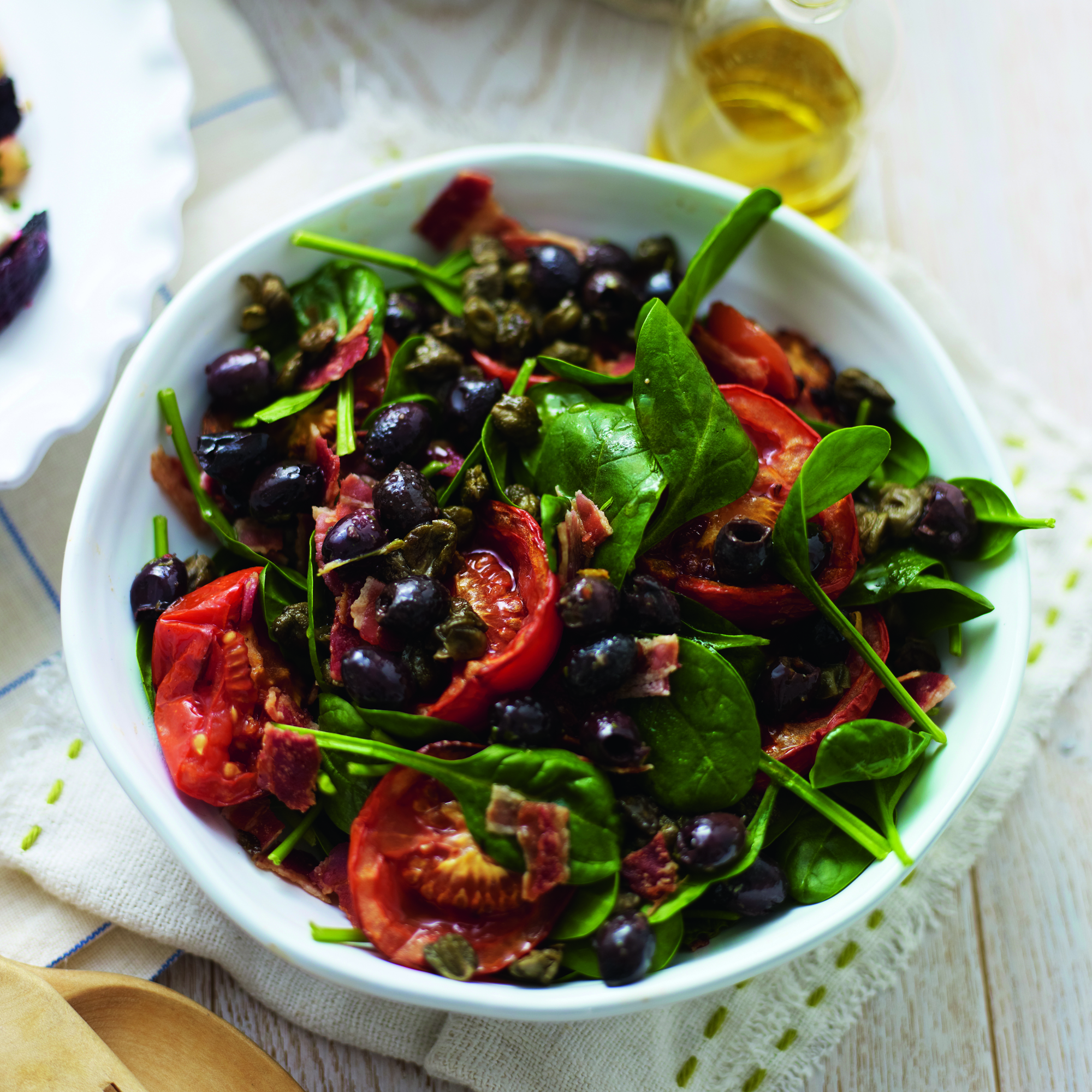 Slow-roasted tomato, bacon and spinach salad recipe Slow-roasted tomato, bacon and spinach salad recipe