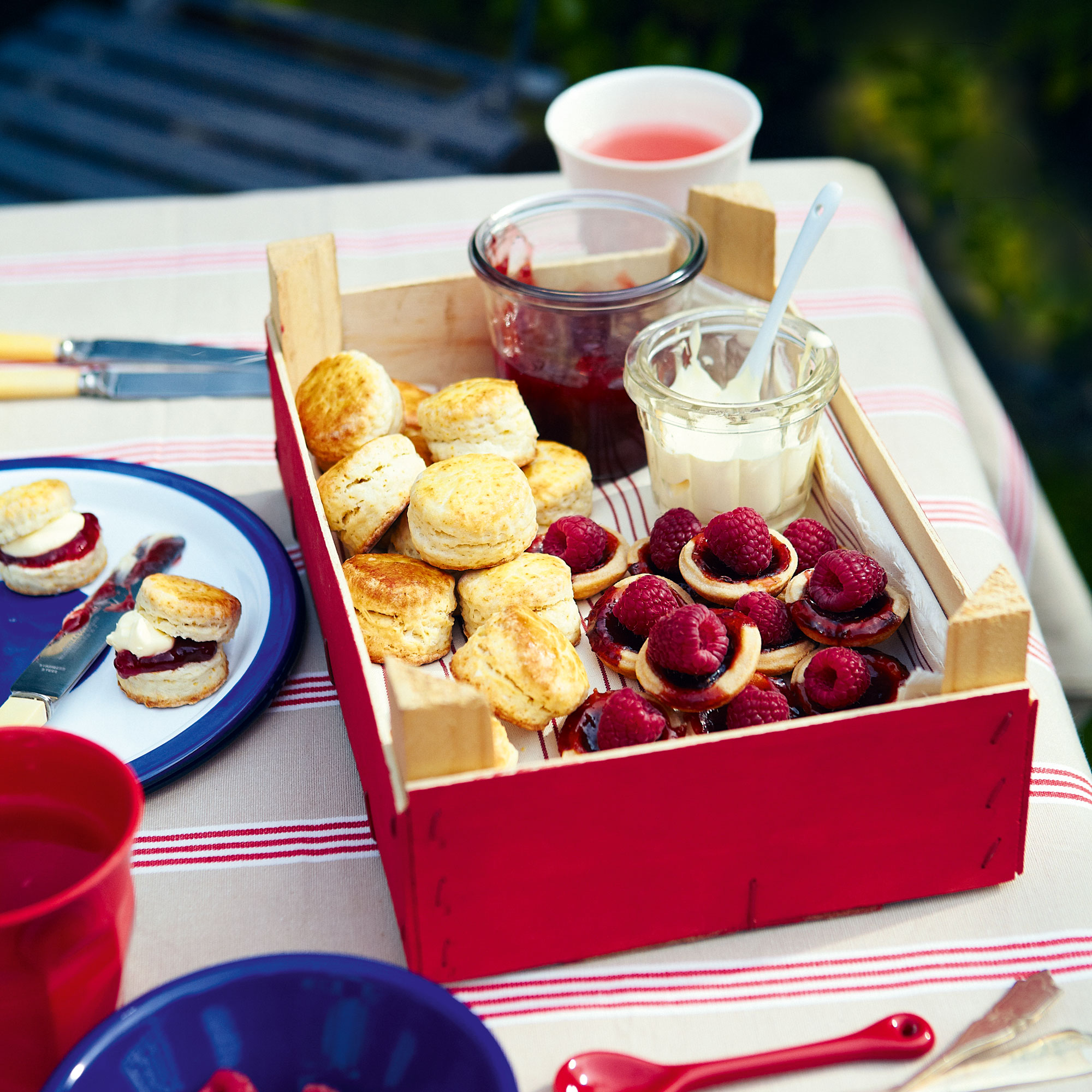 Mini buttermilk scones recipe