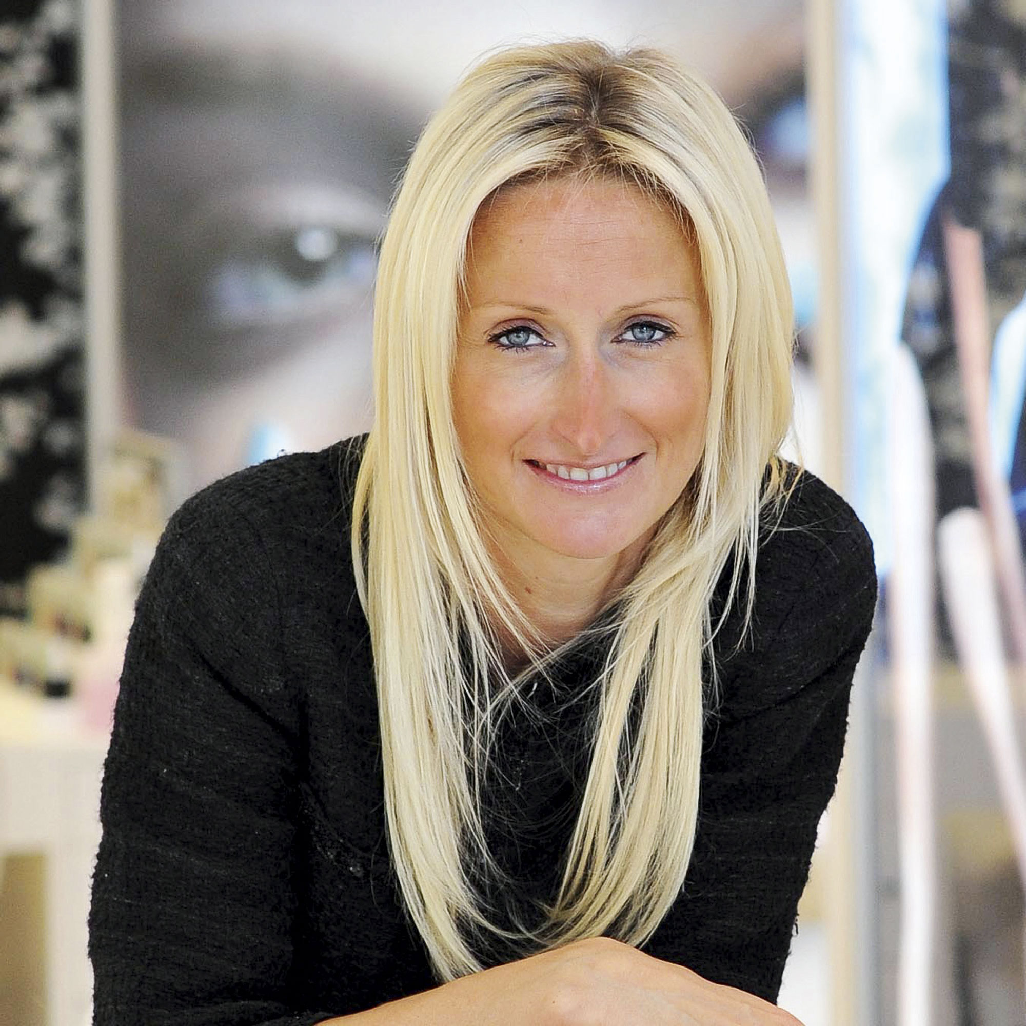 Thea Green-nails inc-travel tips from beauty experts-woman and home-cosmetics-make up-beauty
