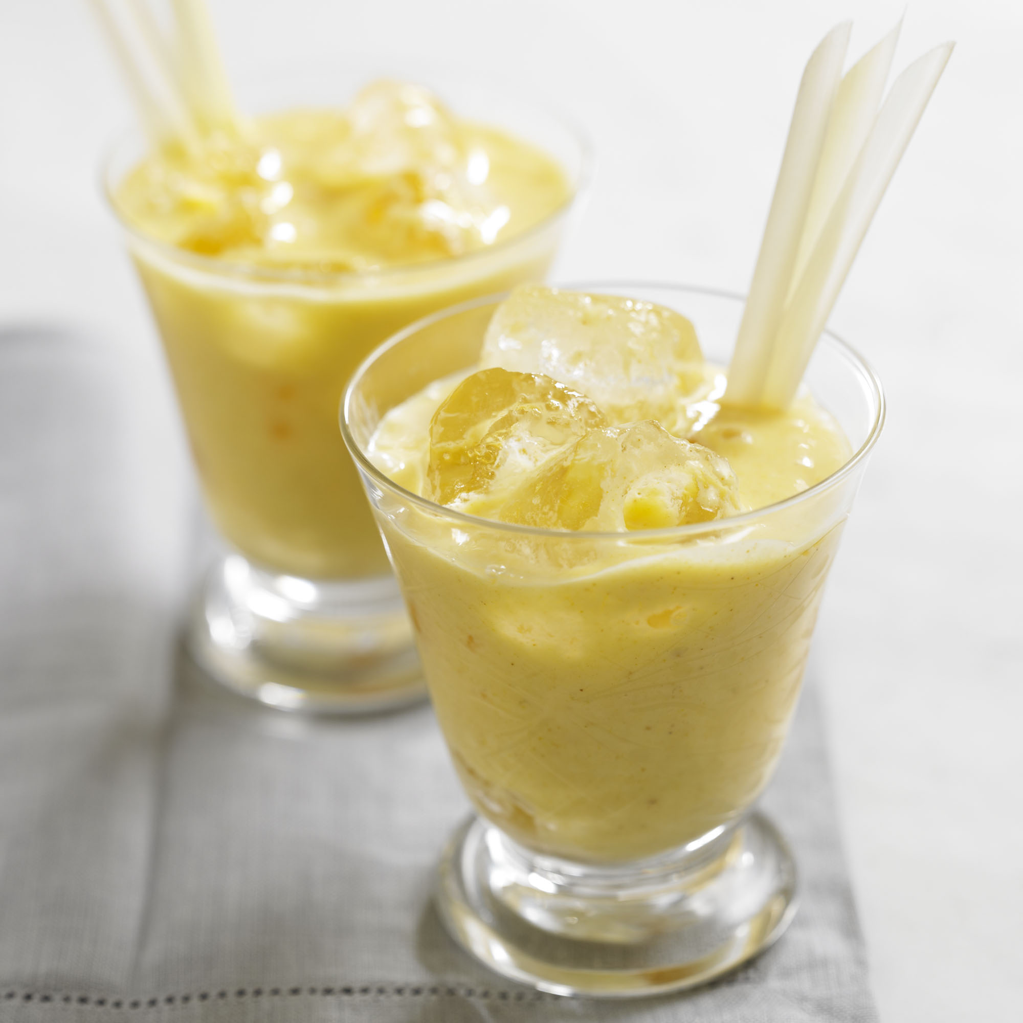 Mango Lassi Shake Mango Lassi Shake