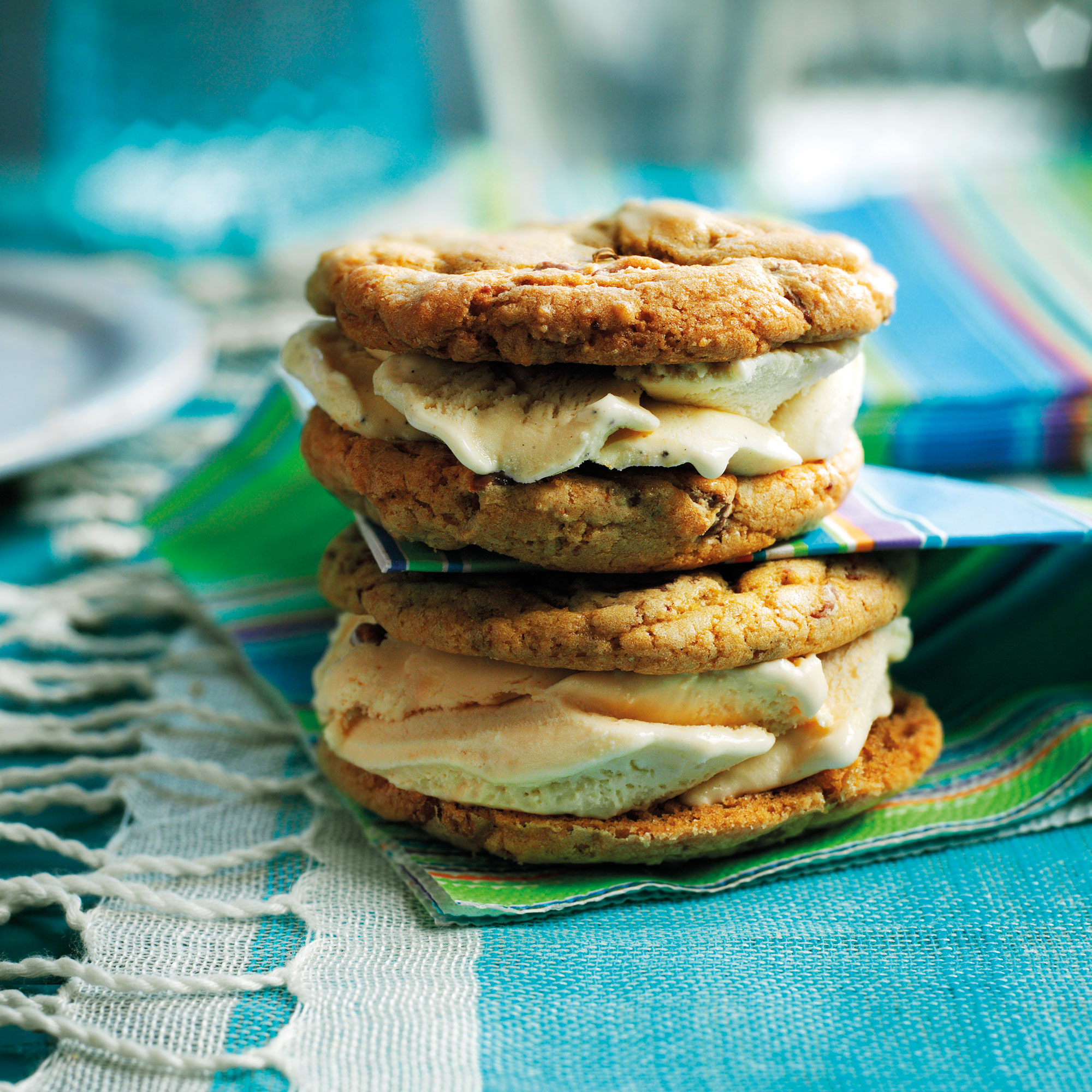 Cookie ice cream sandwiches recipe Cookie ice cream sandwiches recipe