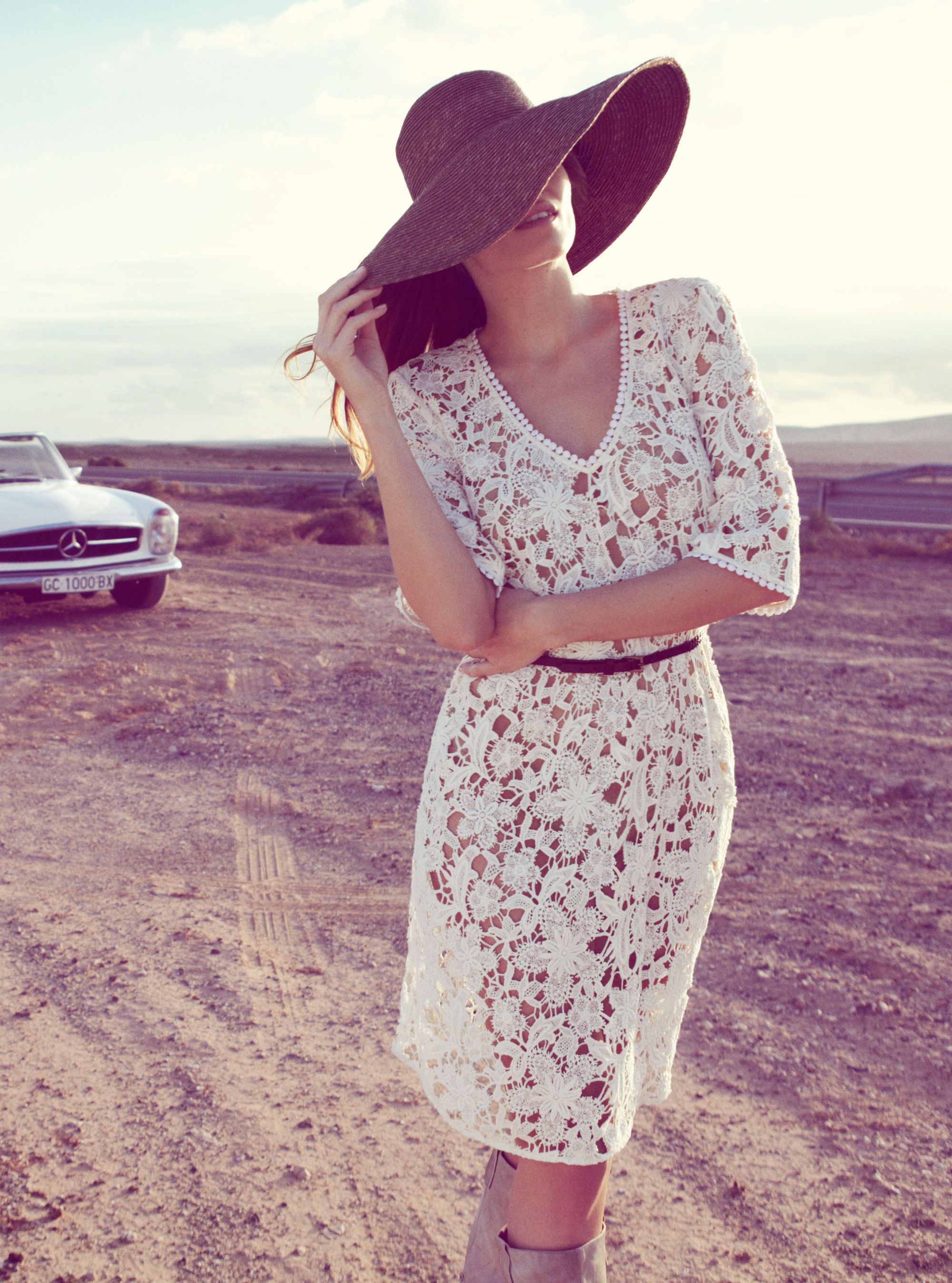 Mint Velvet Ivory Lace Shift Dress Mint Velvet Ivory Lace Shift Dress