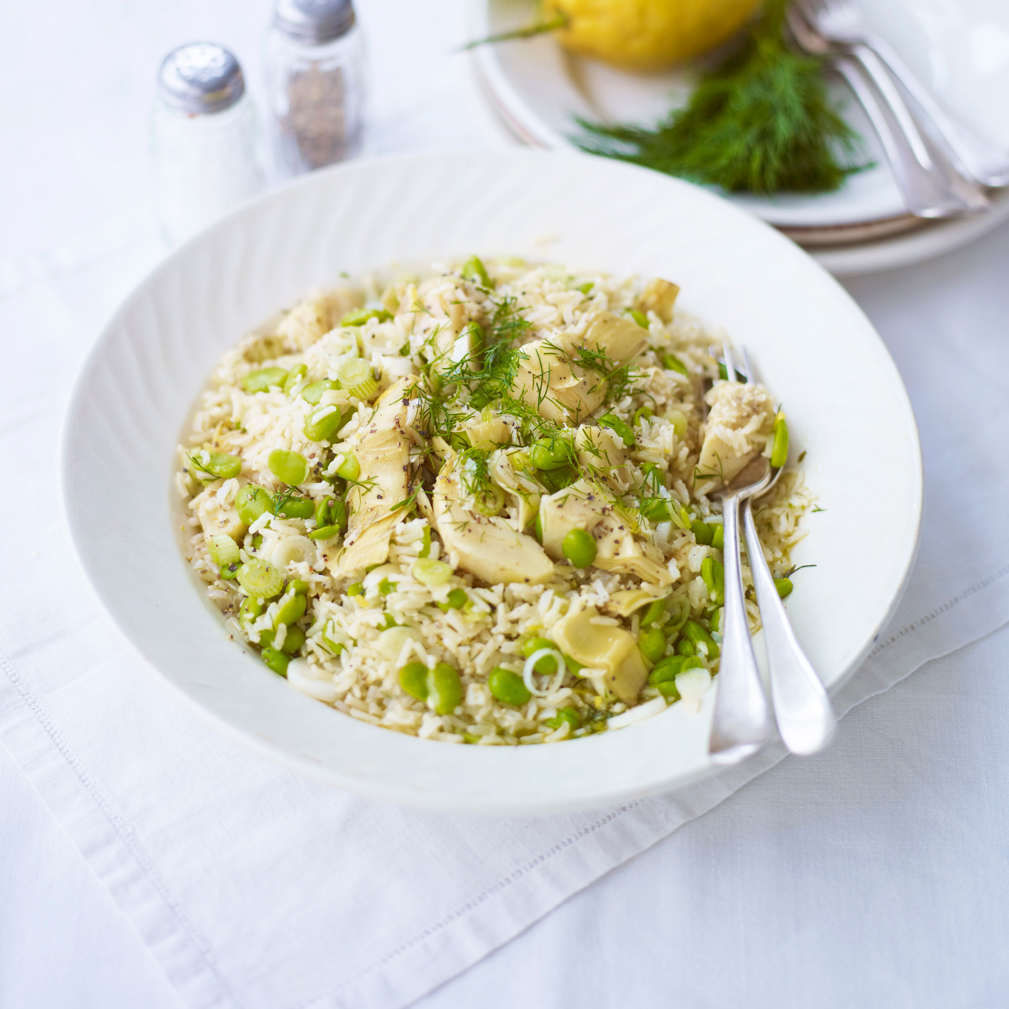 Brown rice salad with broad beans, artichokes and dill recipe Brown rice salad with broad beans, artichokes and dill recipe