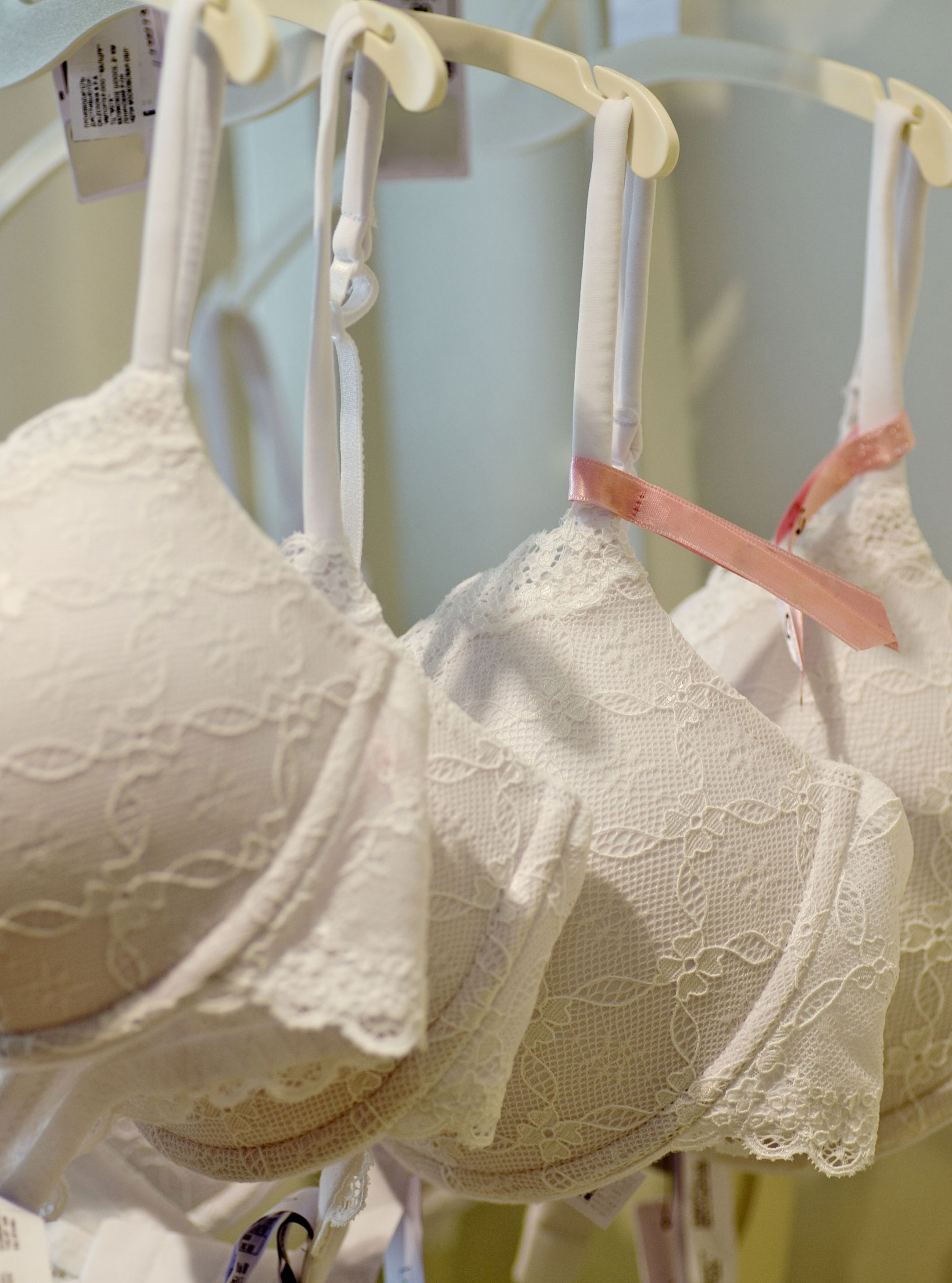 bra fitting guide_fashion_woman and home