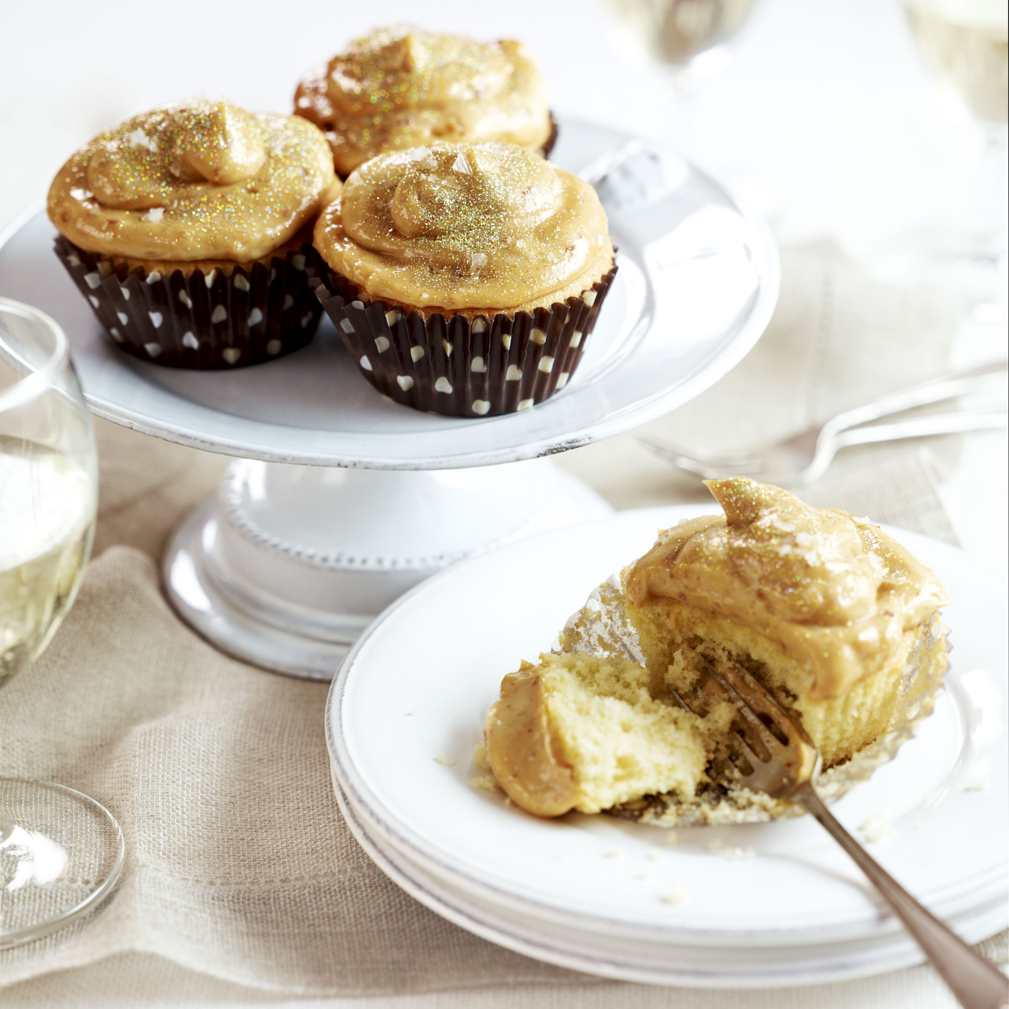 Salted peanut caramel cupcakes