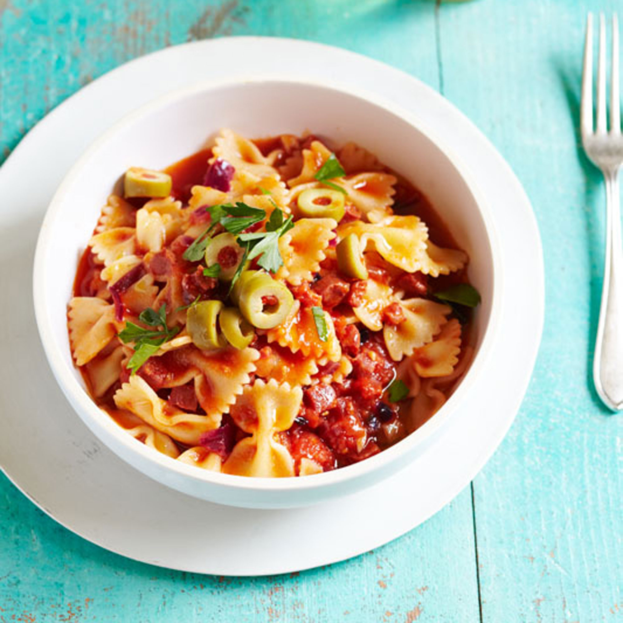 Spanish chorizo and pepper pasta recipe