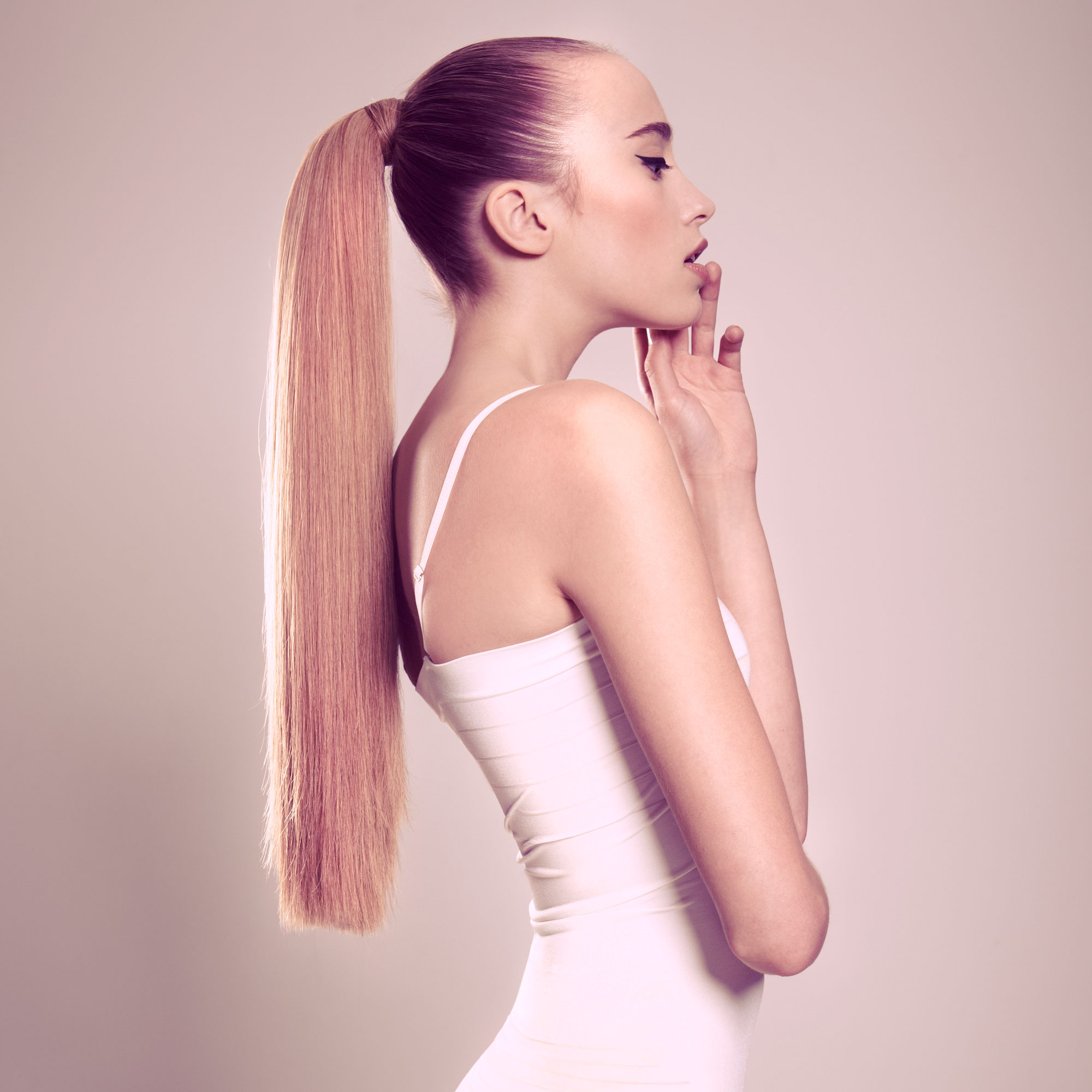 Long straight ponytail hairstyle