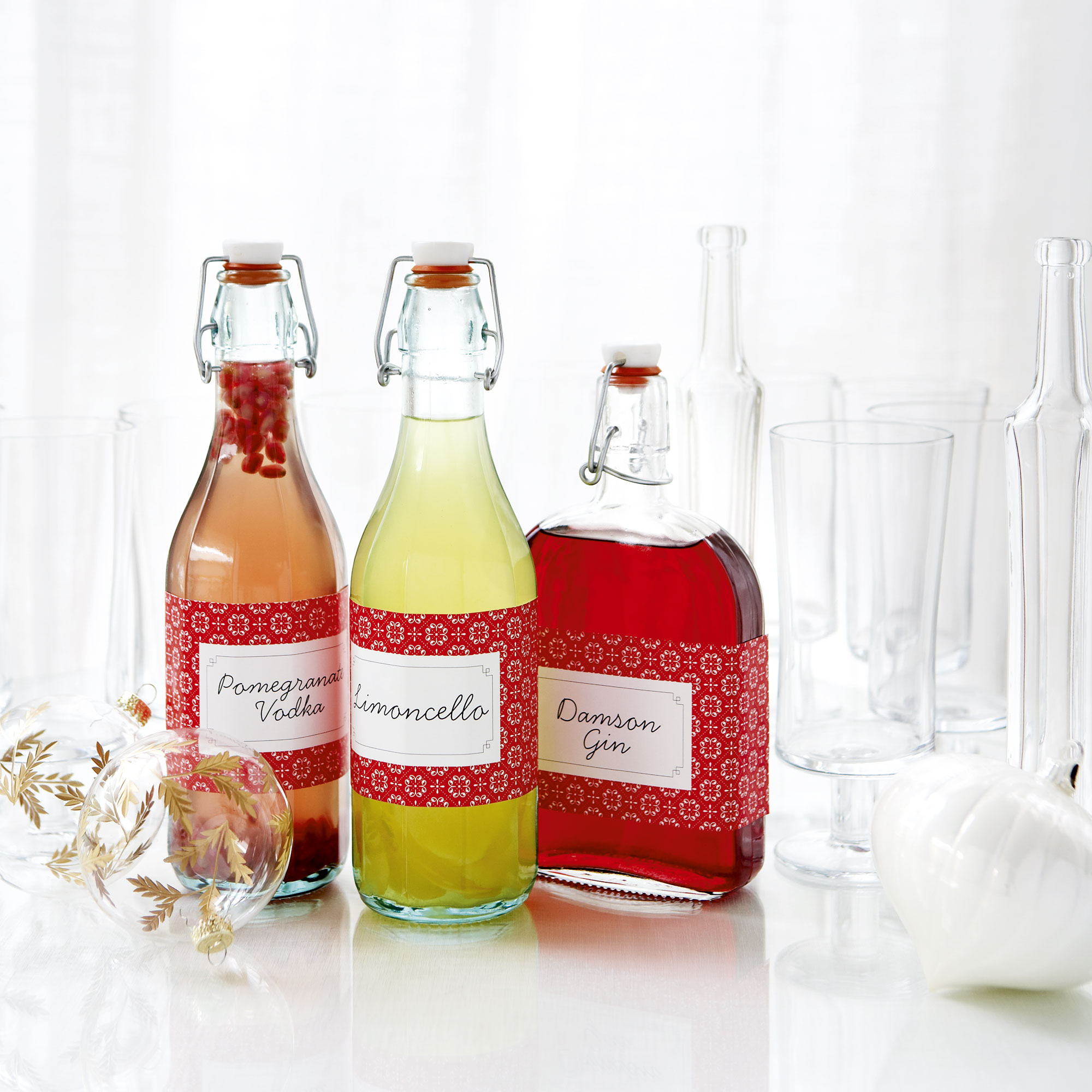 Homemade limoncello recipe Homemade limoncello recipe
