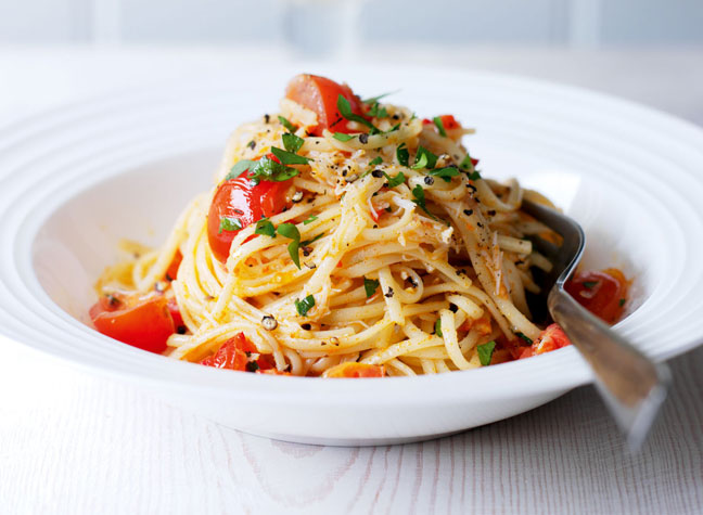 Crab, Chilli and Cherry Tomato Linguine Crab, Chilli and Cherry Tomato Linguine Recipe