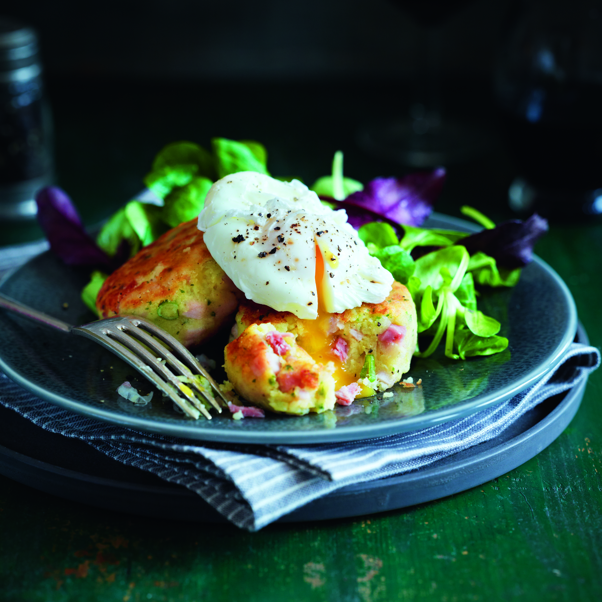 Ham and potato cakes 