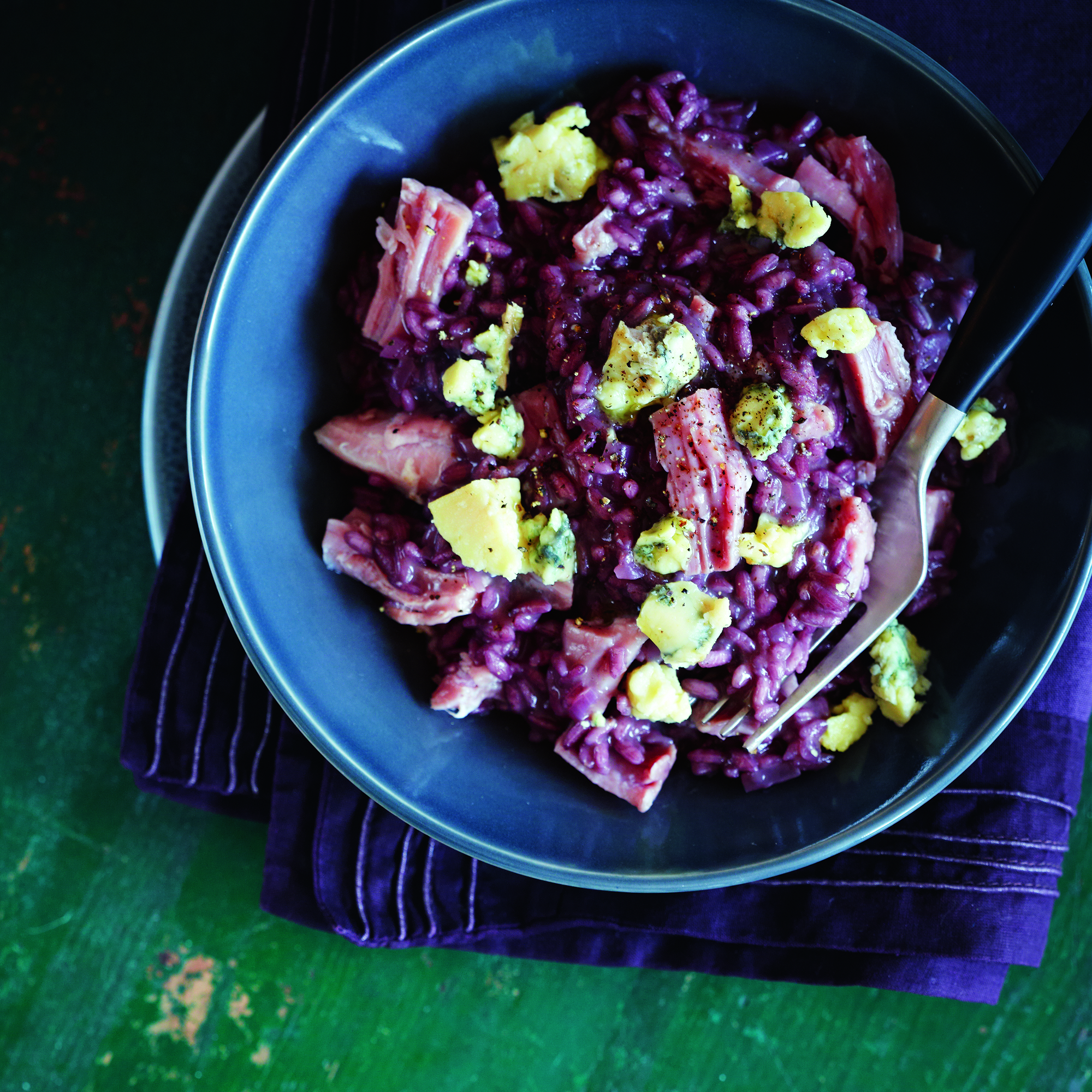 Cheese and ham red wine risotto