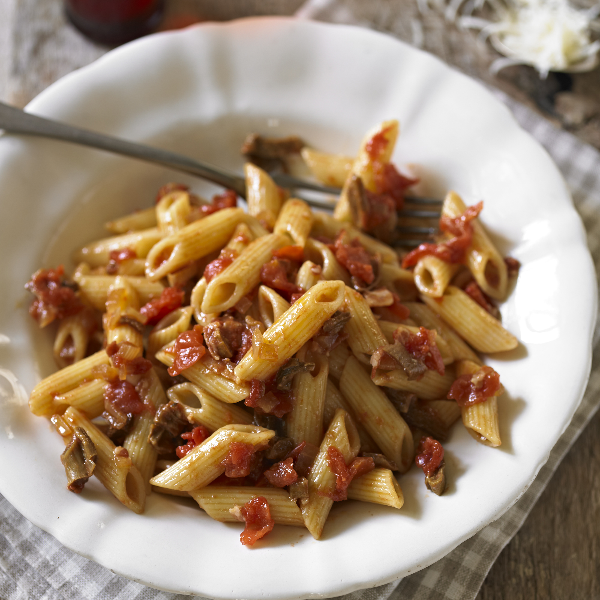 Penne with Tomato and Porcini Mushroom Sauce Penne with Tomato and Porcini Mushroom Sauce