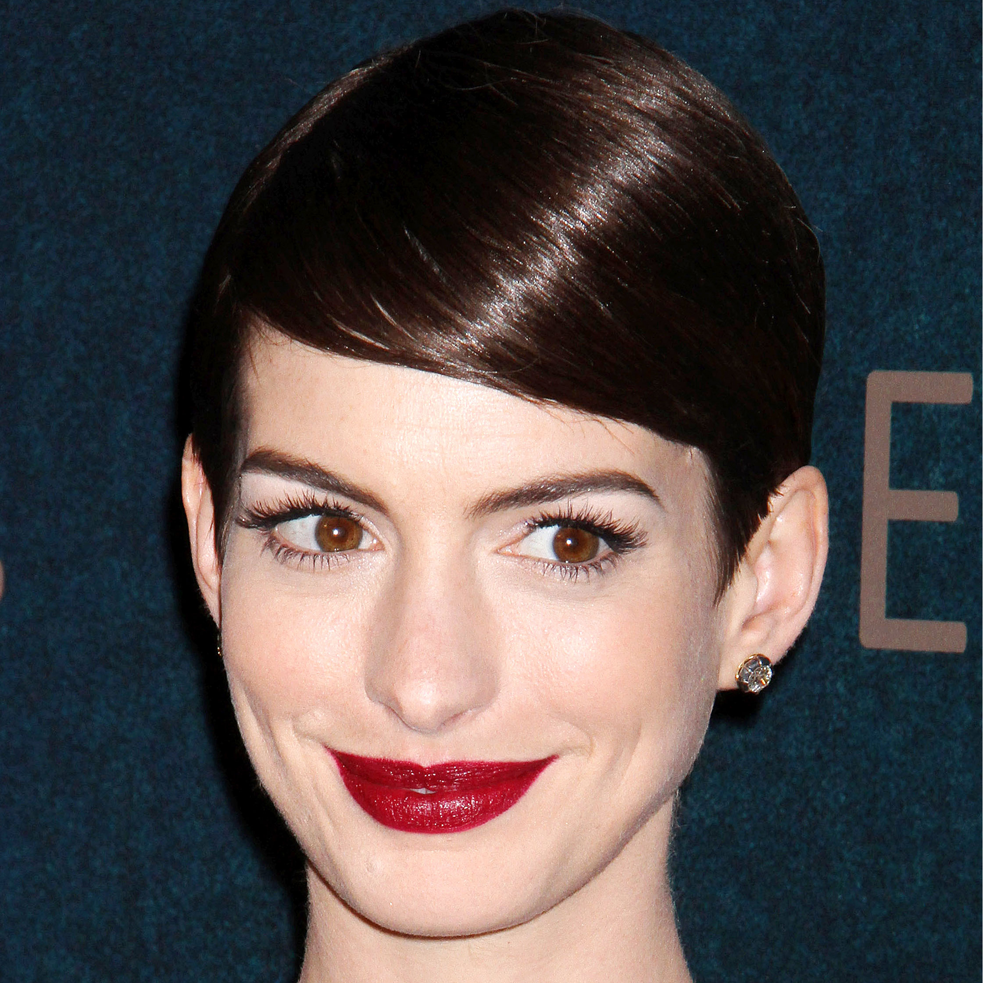 Celebrities With Short Hairstyles