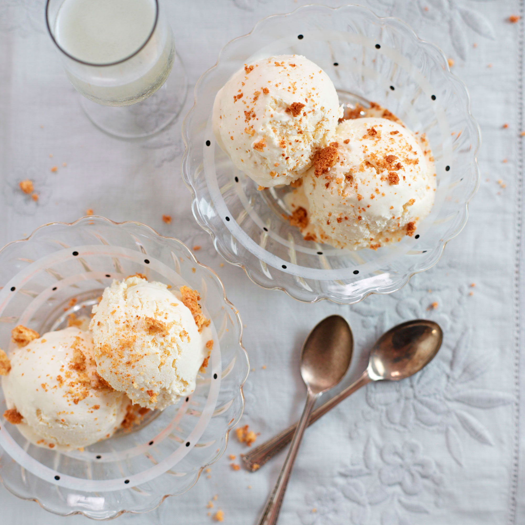 Gooseberry and elderflower ice cream Gooseberry and elderflower ice cream