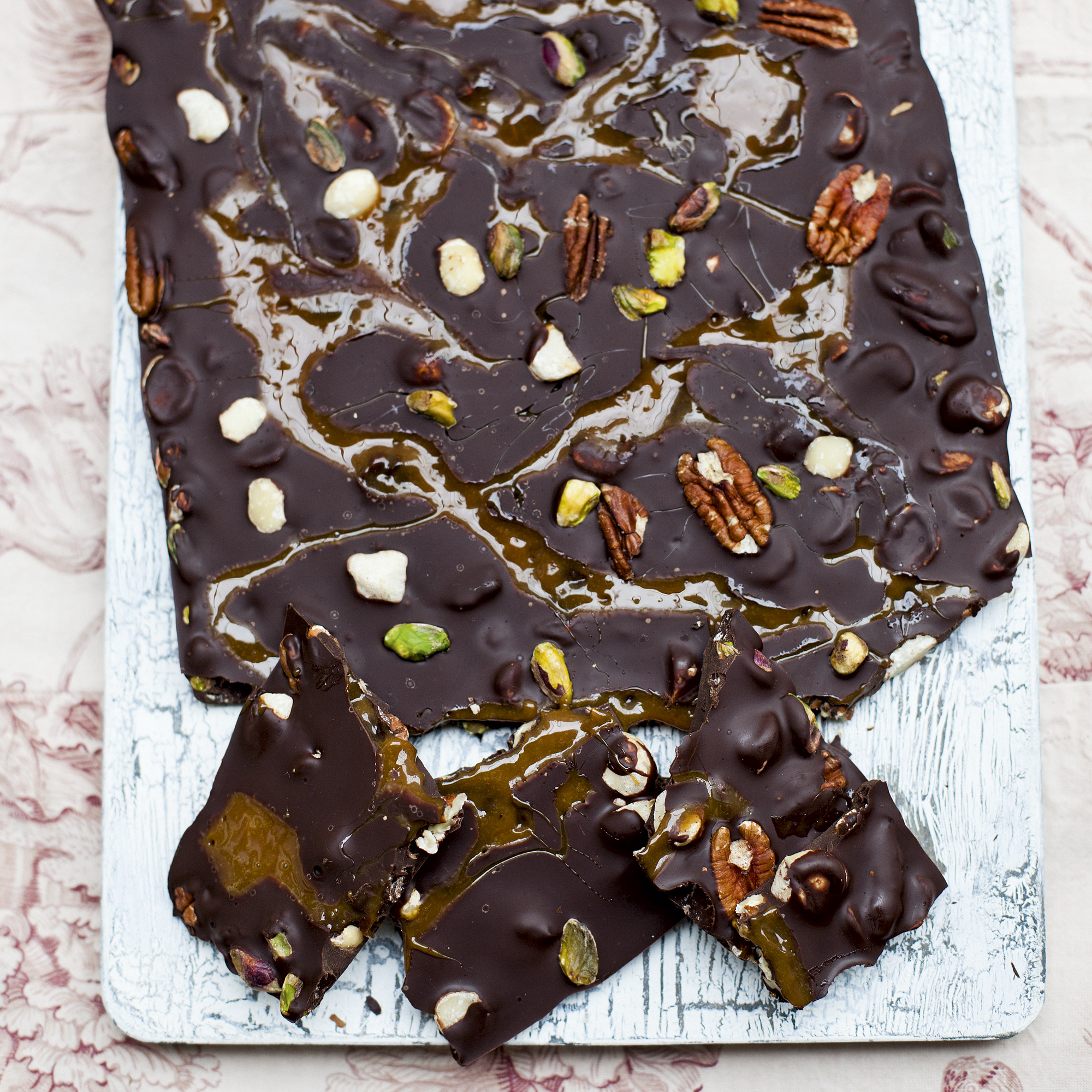 Chocolate, nut and caramel slab bar 