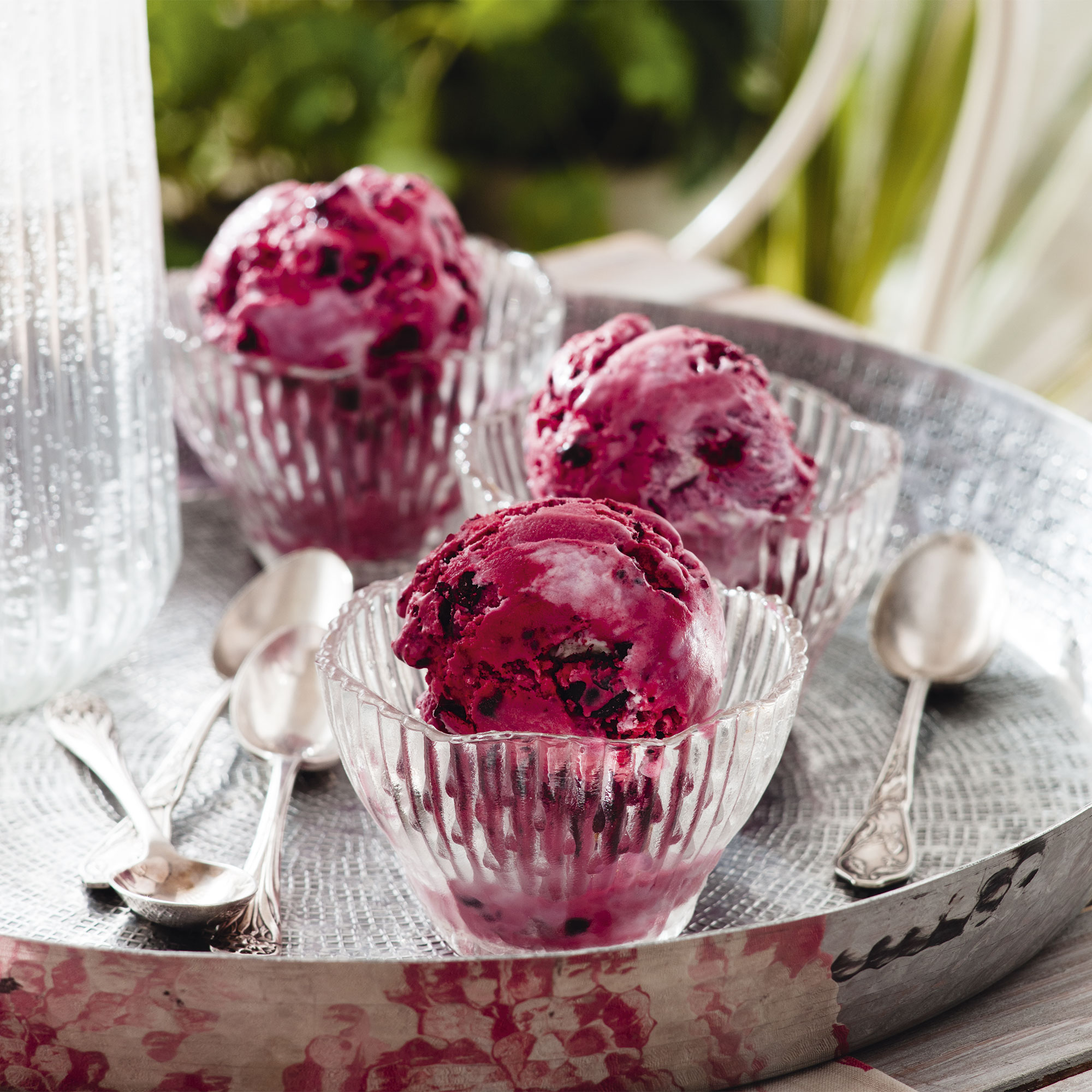 black currant ice cream vadilal