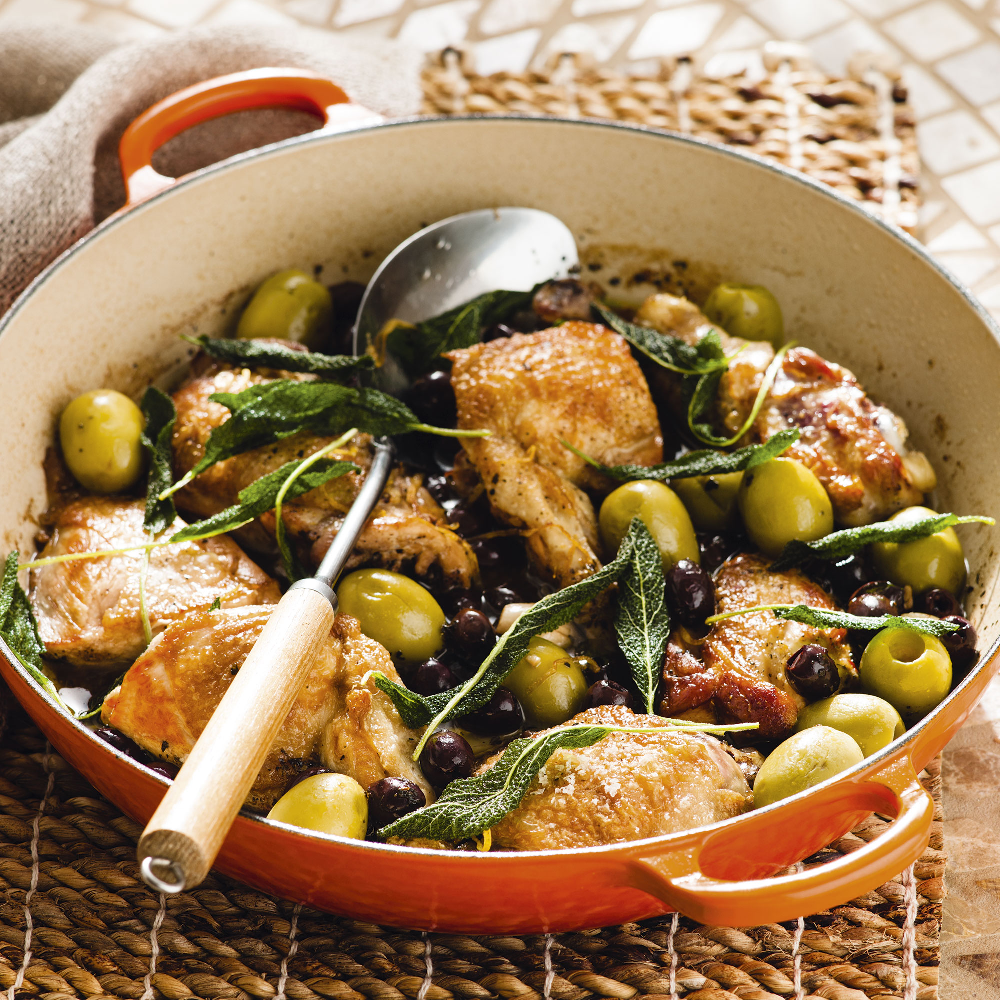 Olive and garlic chicken Olive and garlic chicken