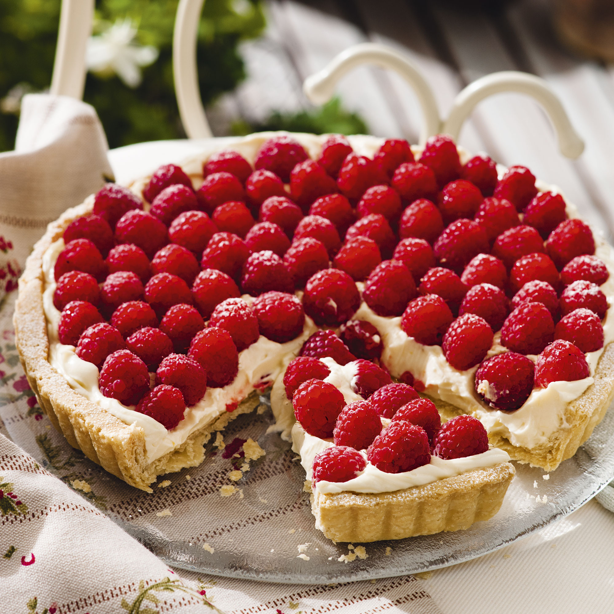 Lemon and raspberry tart Lemon and raspberry tart