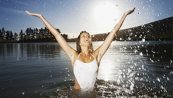 Our team of homes experts are here to make your life more simple! Through years of testing different products and tips, they know what works to streamline your life. Make everything from cleaning to gardening more simple with their help...