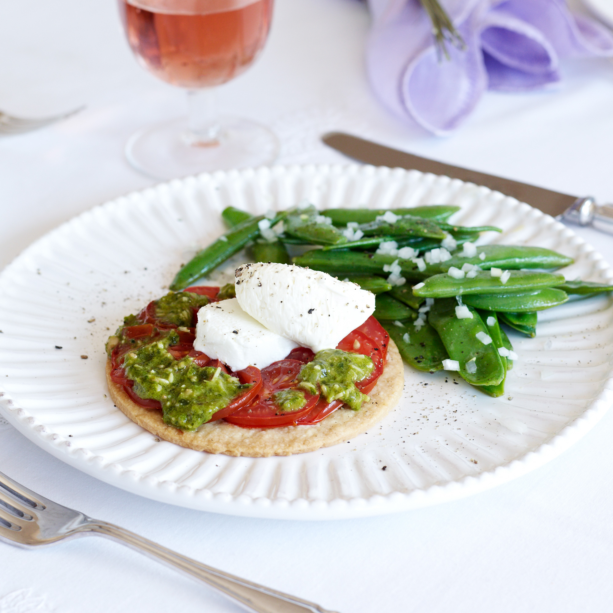 Tomato and goats' cheese tartlets Tomato and goats' cheese tartlets