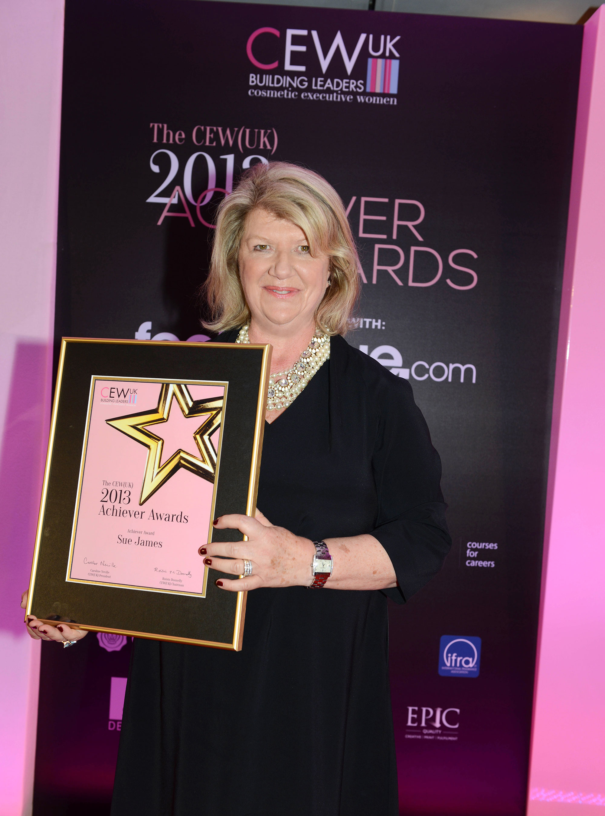 Editorial Director Sue James wins coveted award! Editorial Director Sue James wins coveted award!