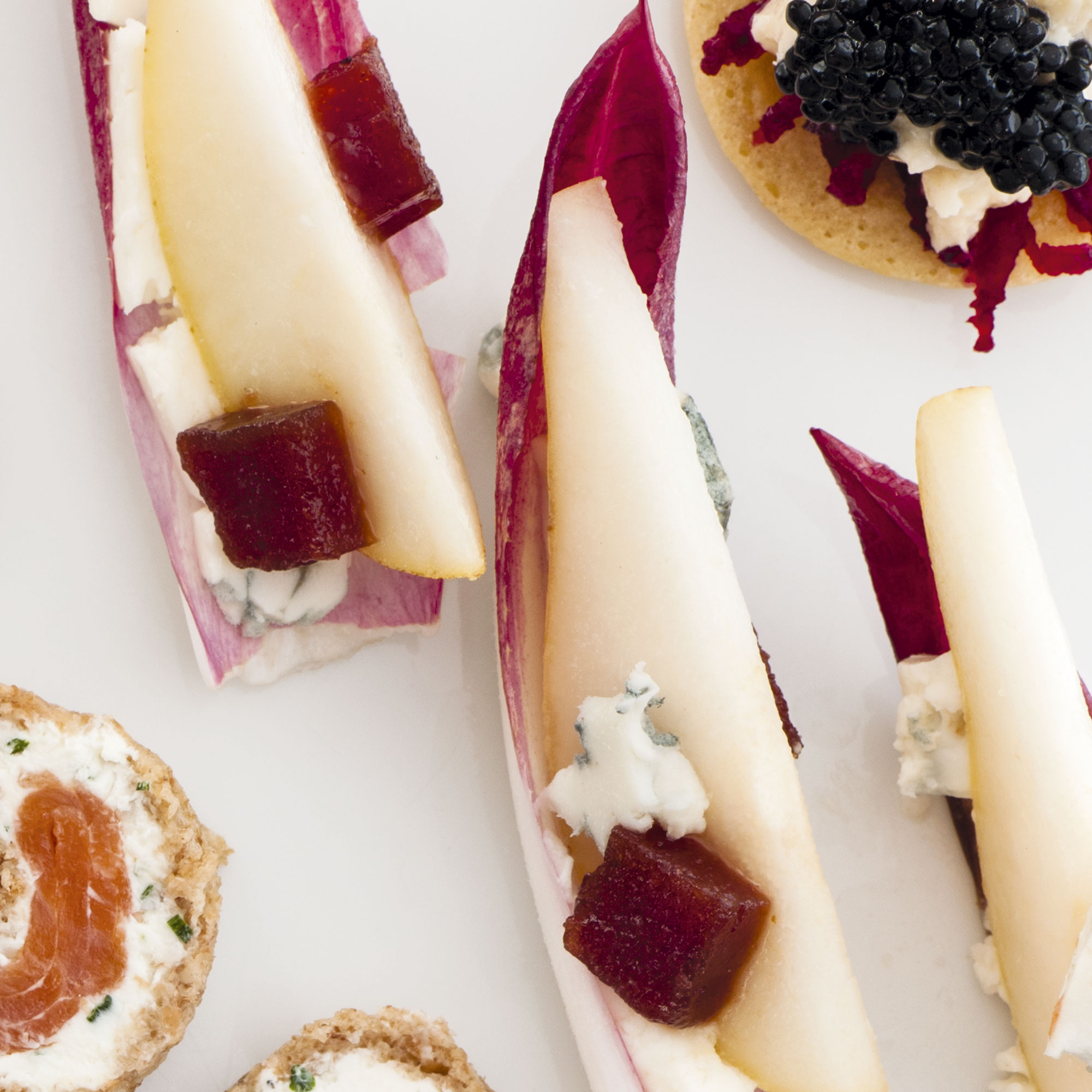 Pear and chicory salad bites Pear and chicory salad bites