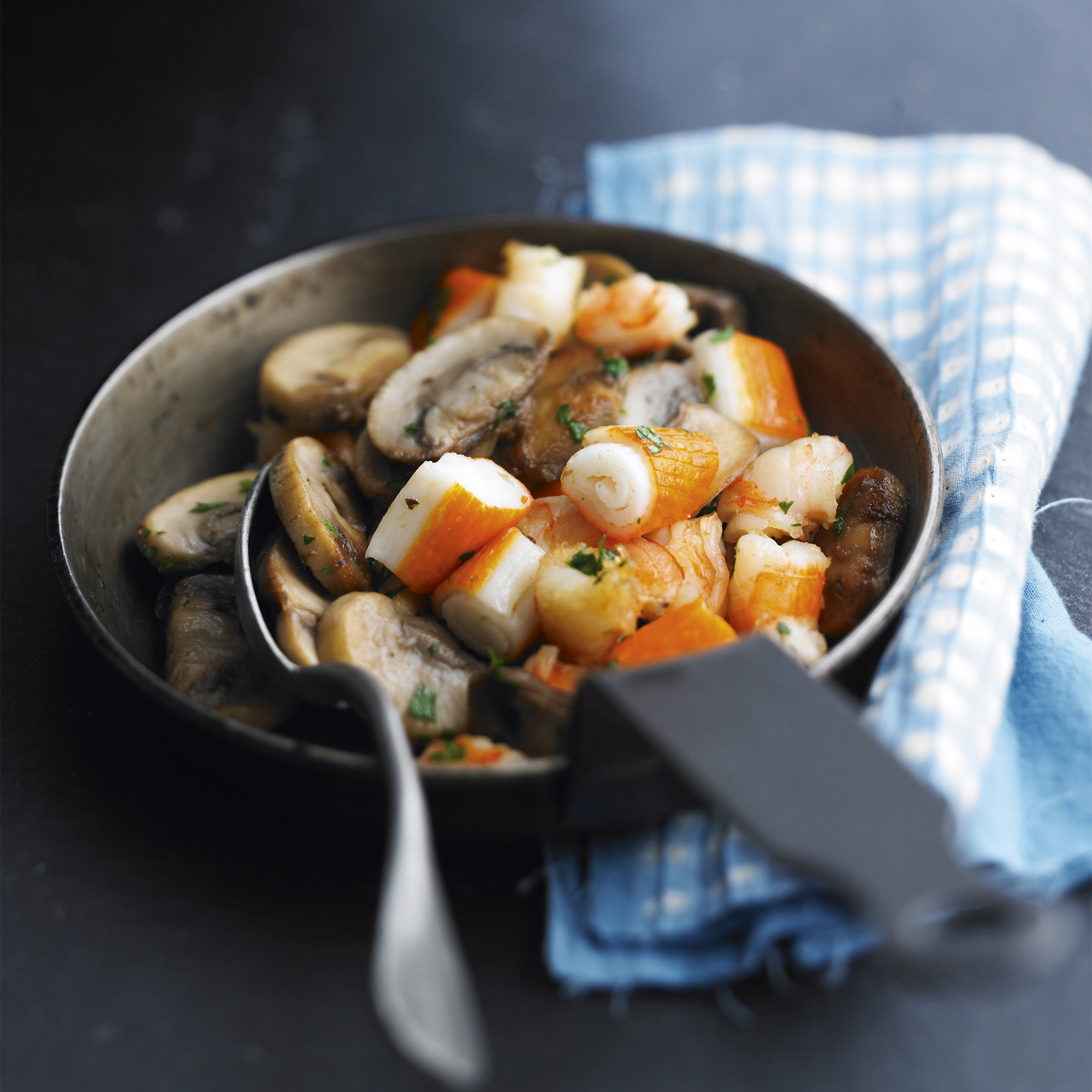 Stir-Fried Garlic Prawns and Mushrooms Stir-Fried Garlic Prawns and Mushrooms