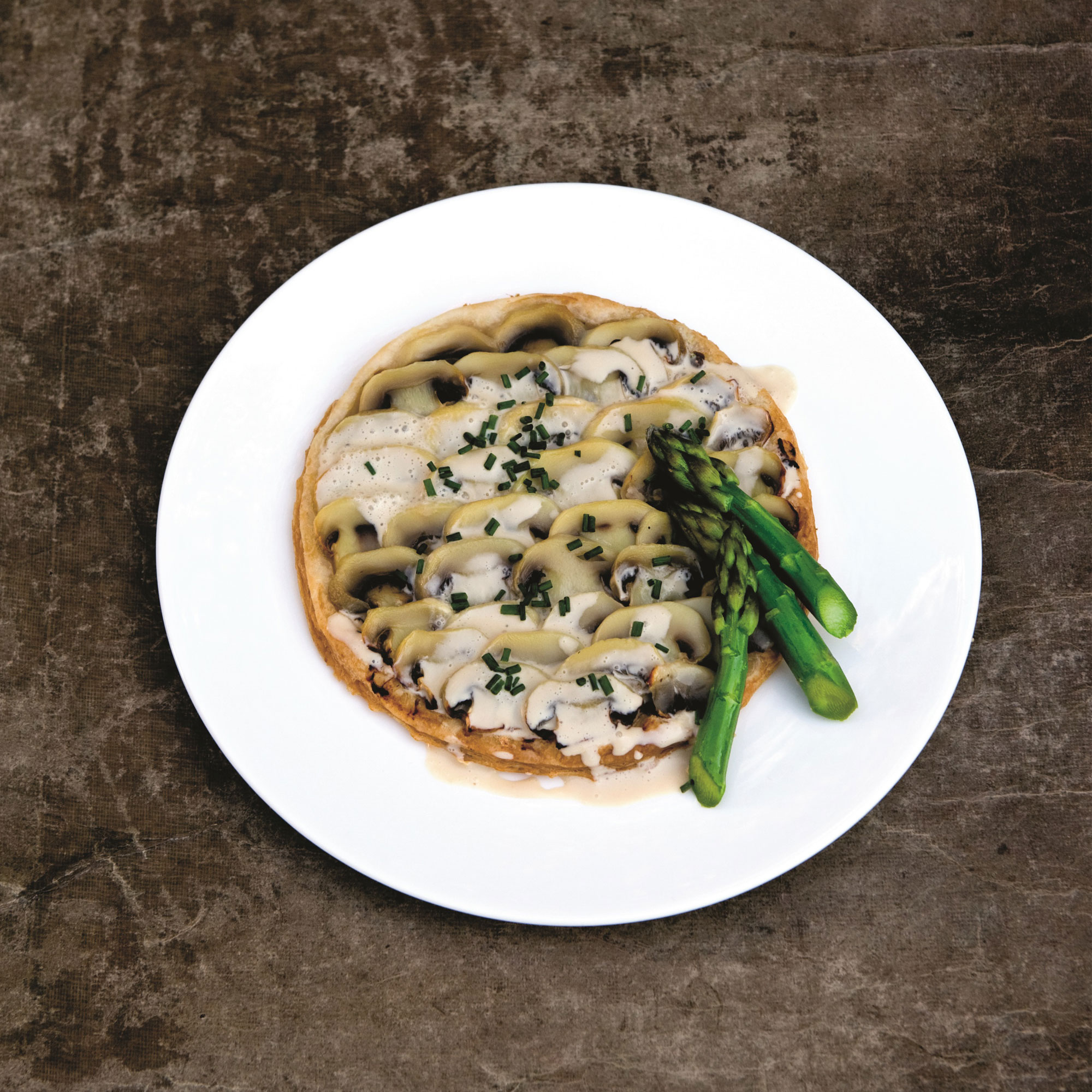 Mushroom Tarts with Asparagus Tips Mushroom Tarts with Asparagus Tips
