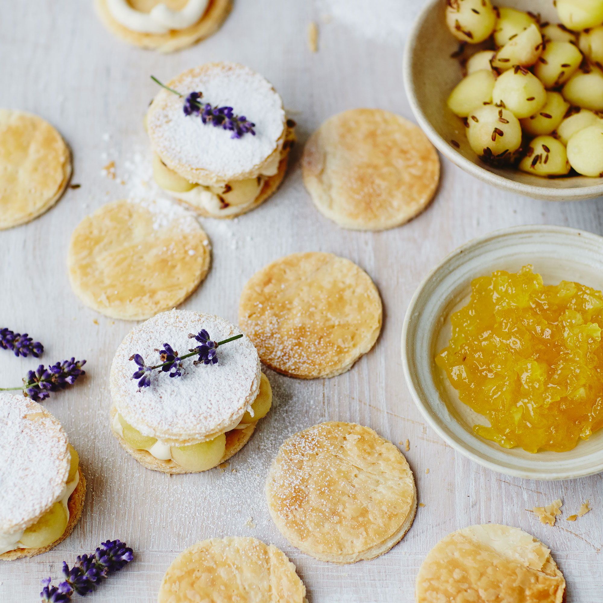 Apple and Lavender Sandwich Tarts Apple and Lavender Sandwich Tarts